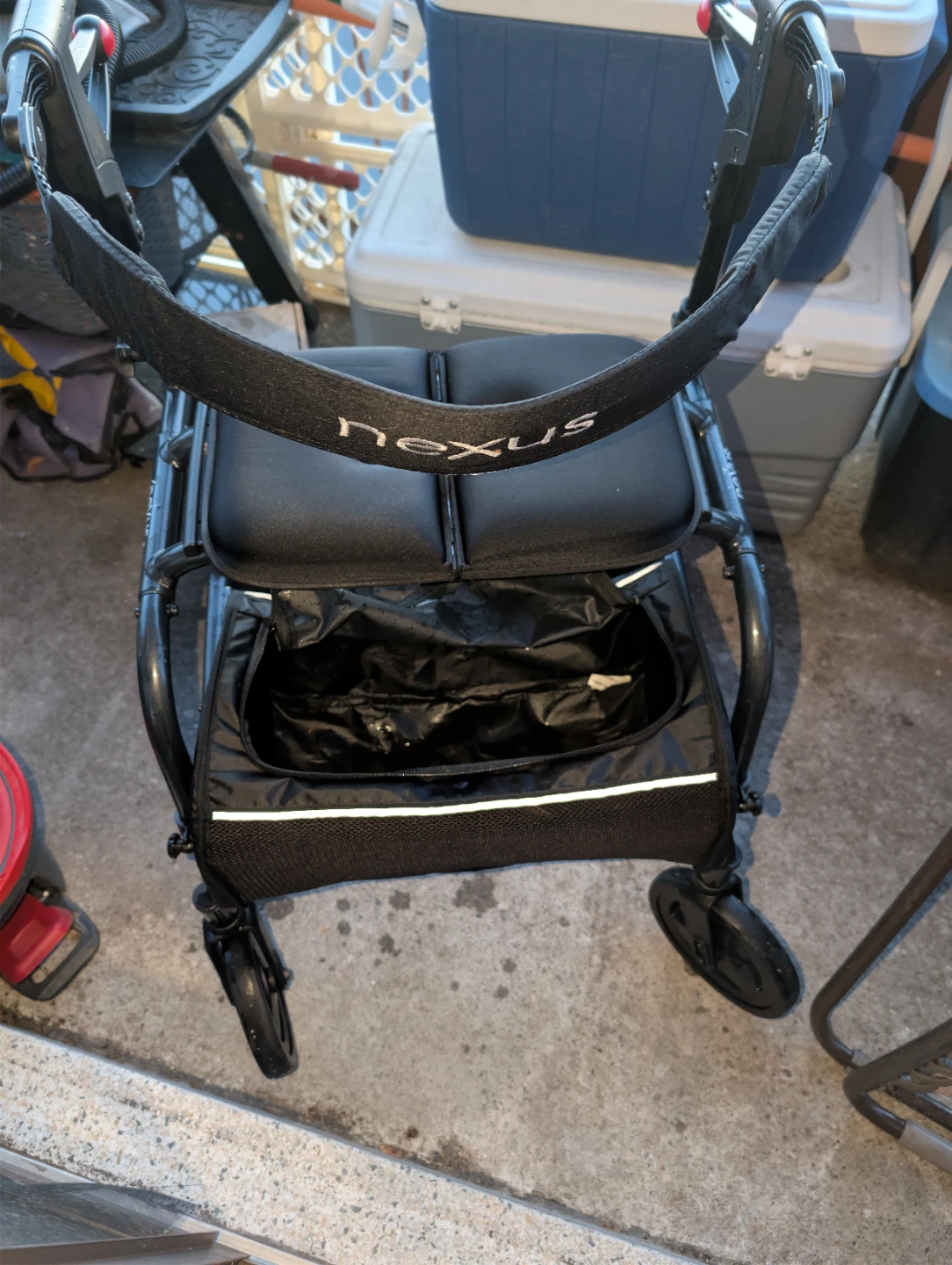 Human Care neXus 3 Rollator Walker – Excellent Condition