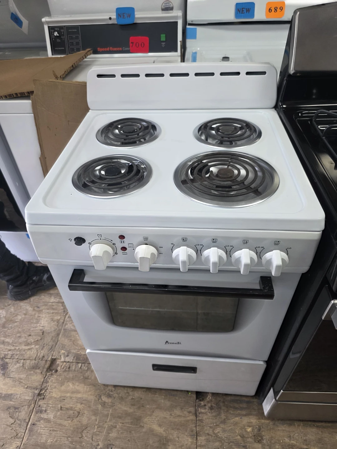 Avanti Electric Range White - photo 2