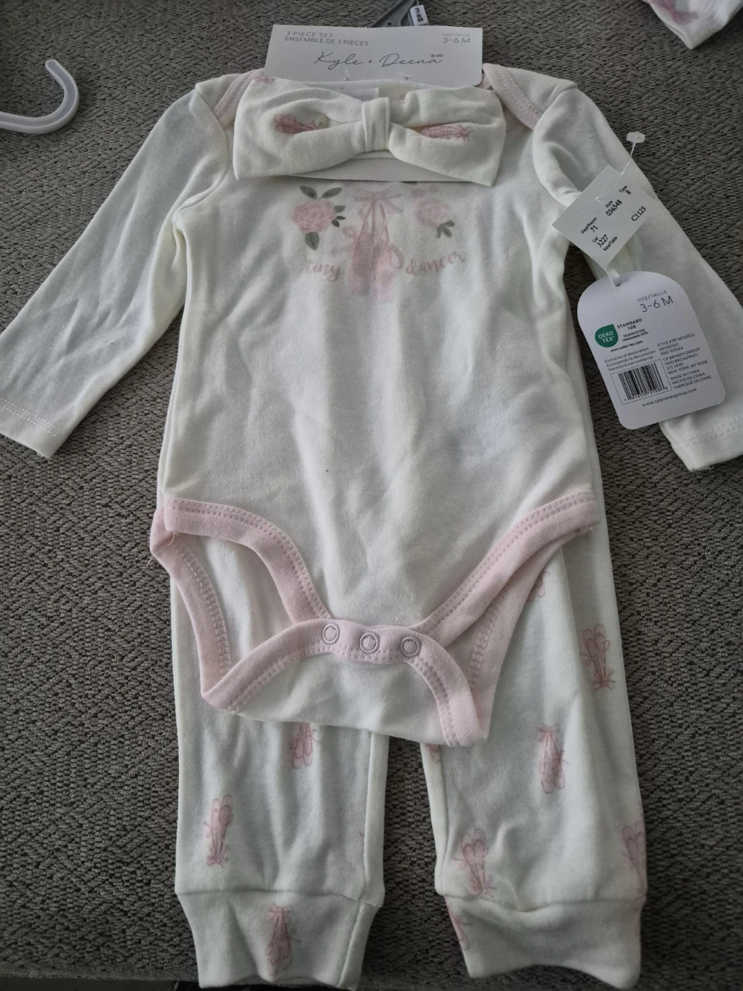 🏉🏈Kyle + Deena 3-Piece Baby Set 3-6M - photo 2