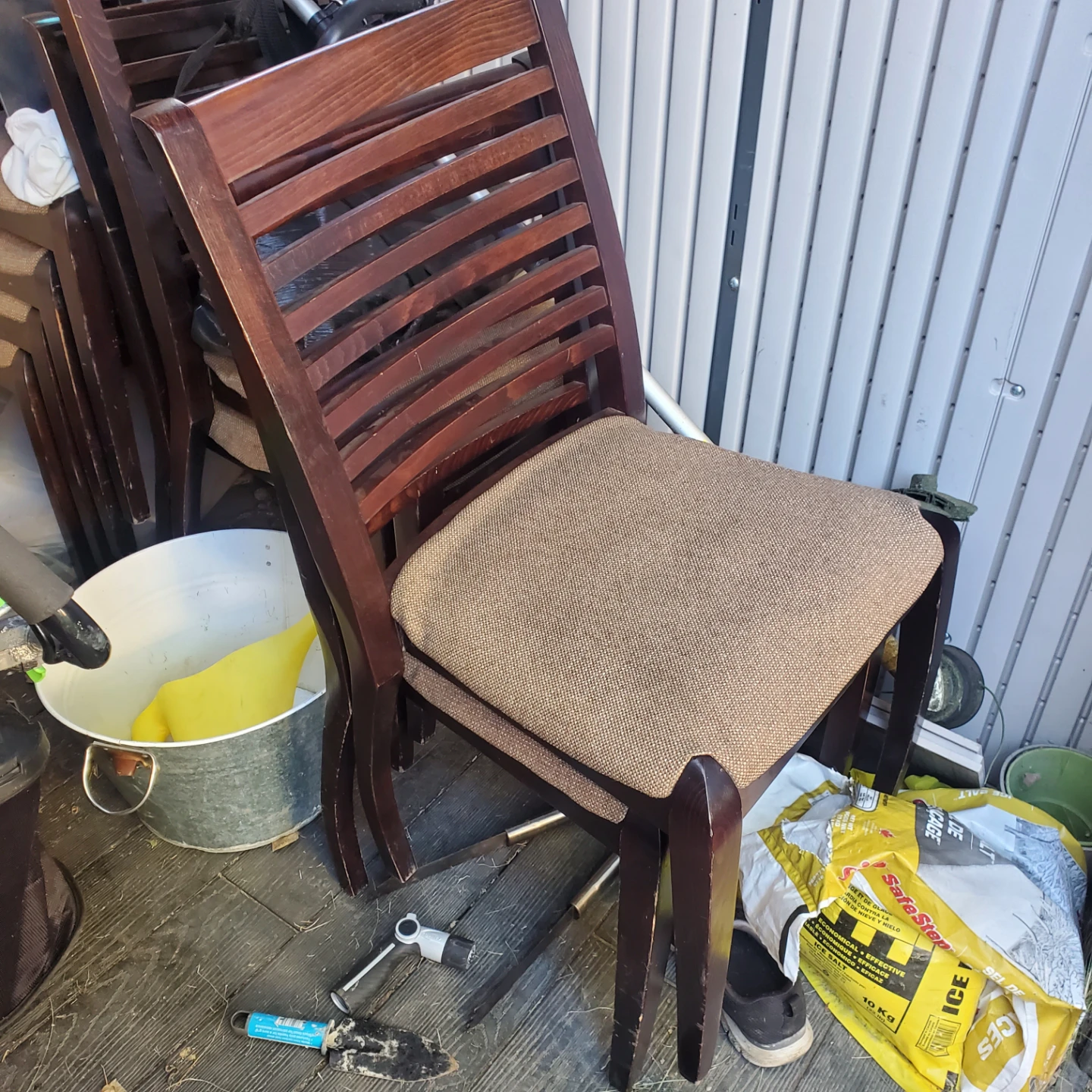 Dinig Chairs