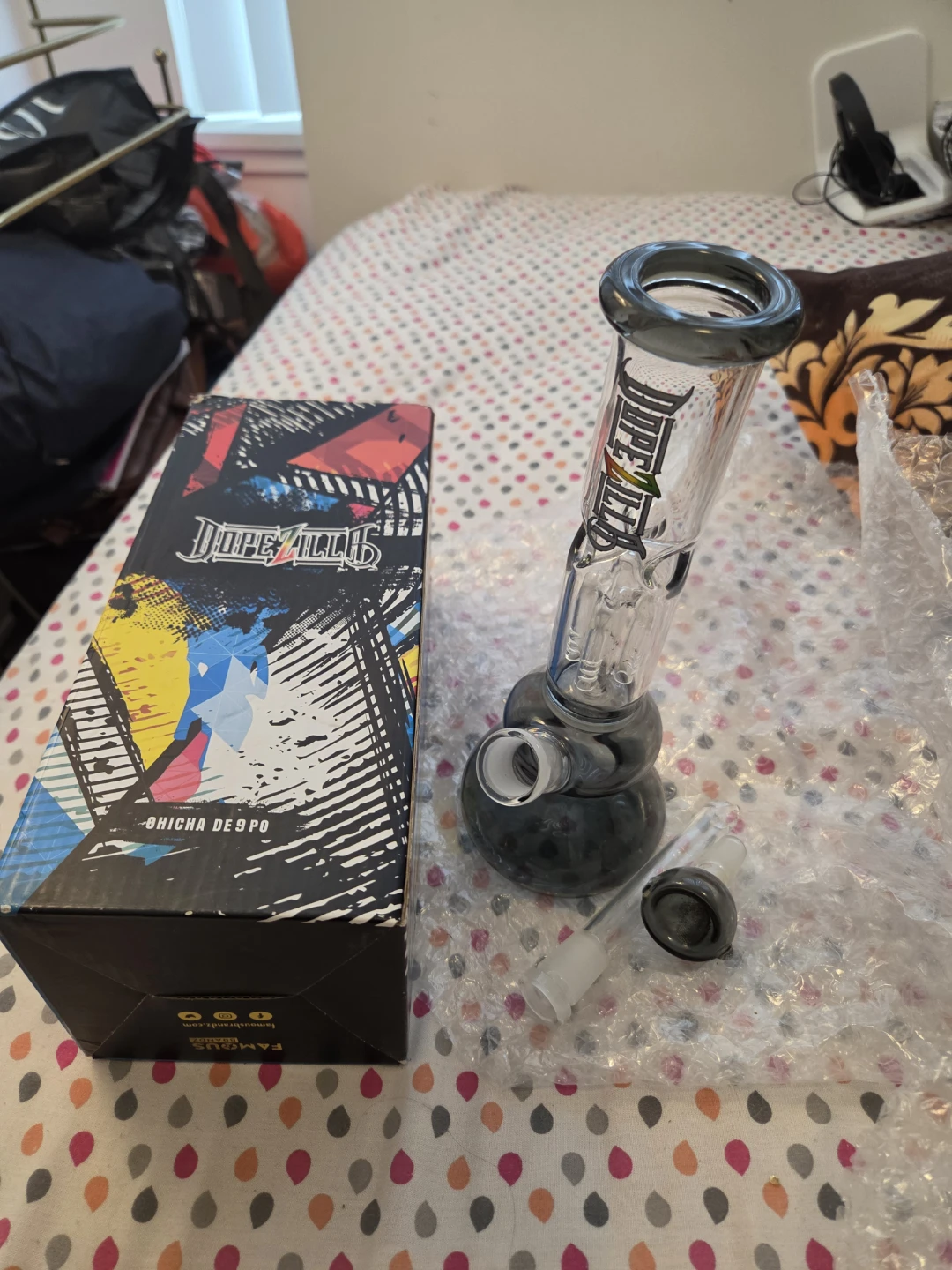 Dopezilla Shicha 9-inch Glass Water Pipe - photo 3