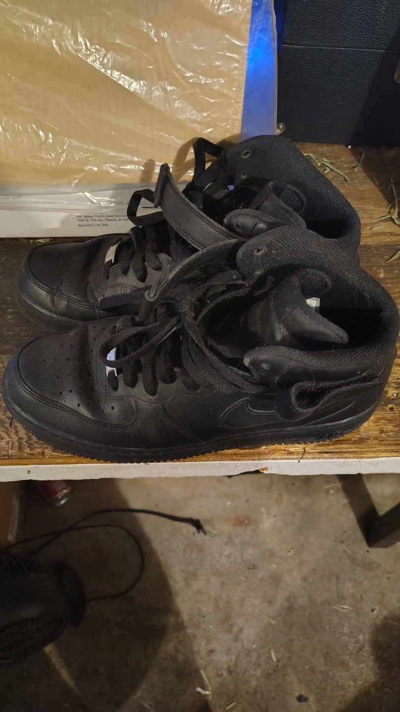 Nike Air Force 1 Mid Black Sneakers 11.5