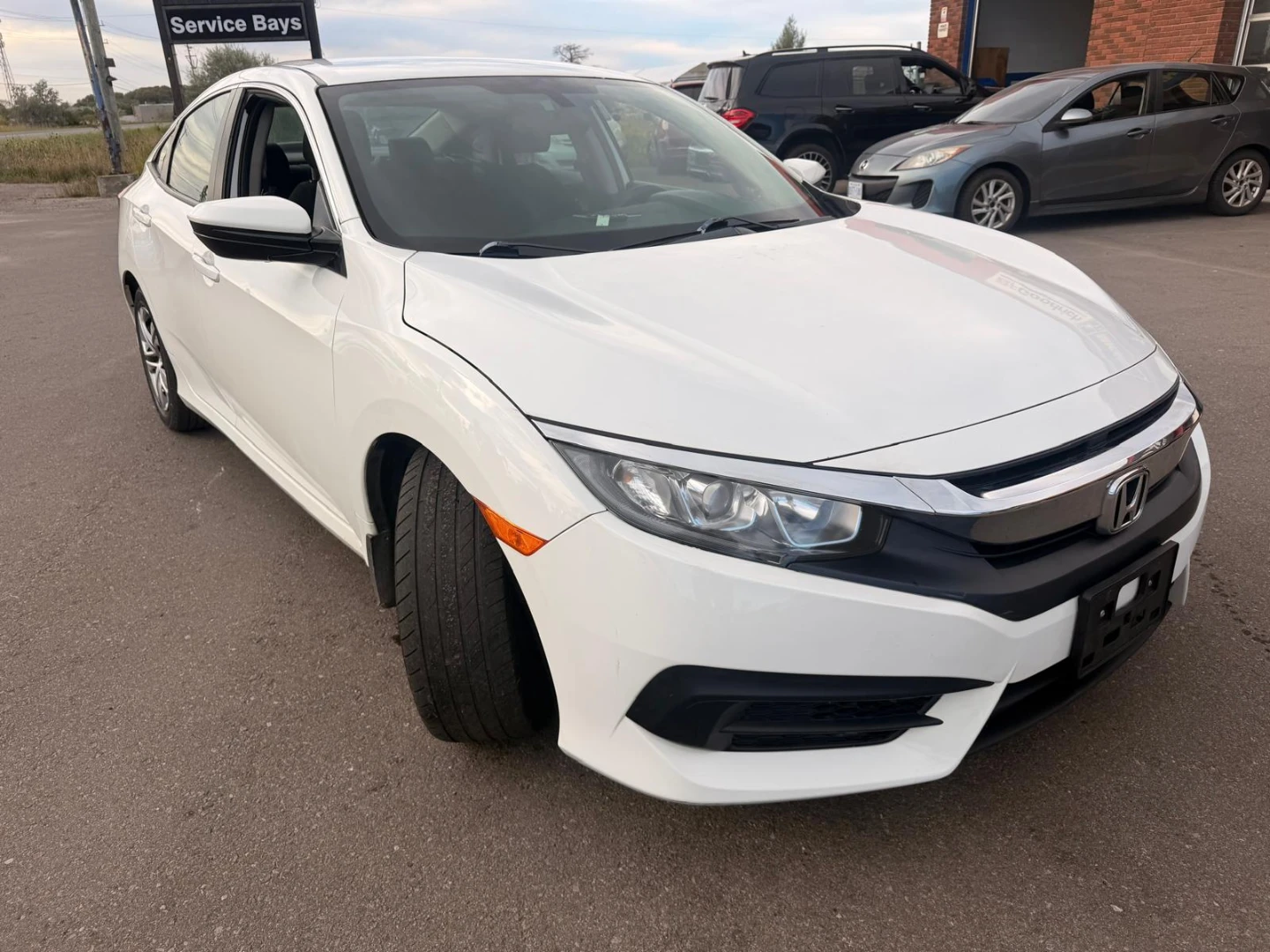 White Honda Civic Sedan, 193,993KM