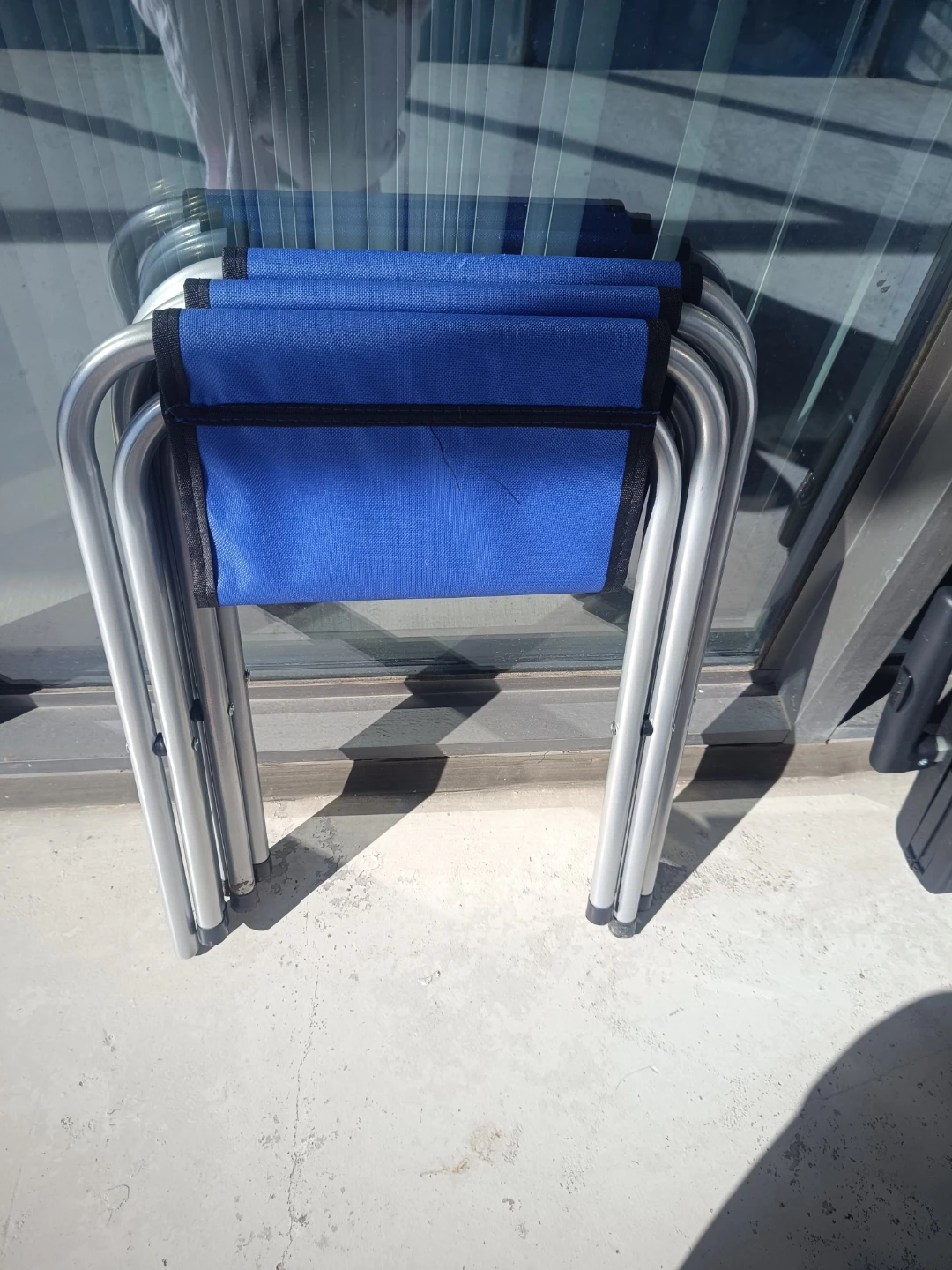 Set of 3 Blue Folding Stools - photo 3