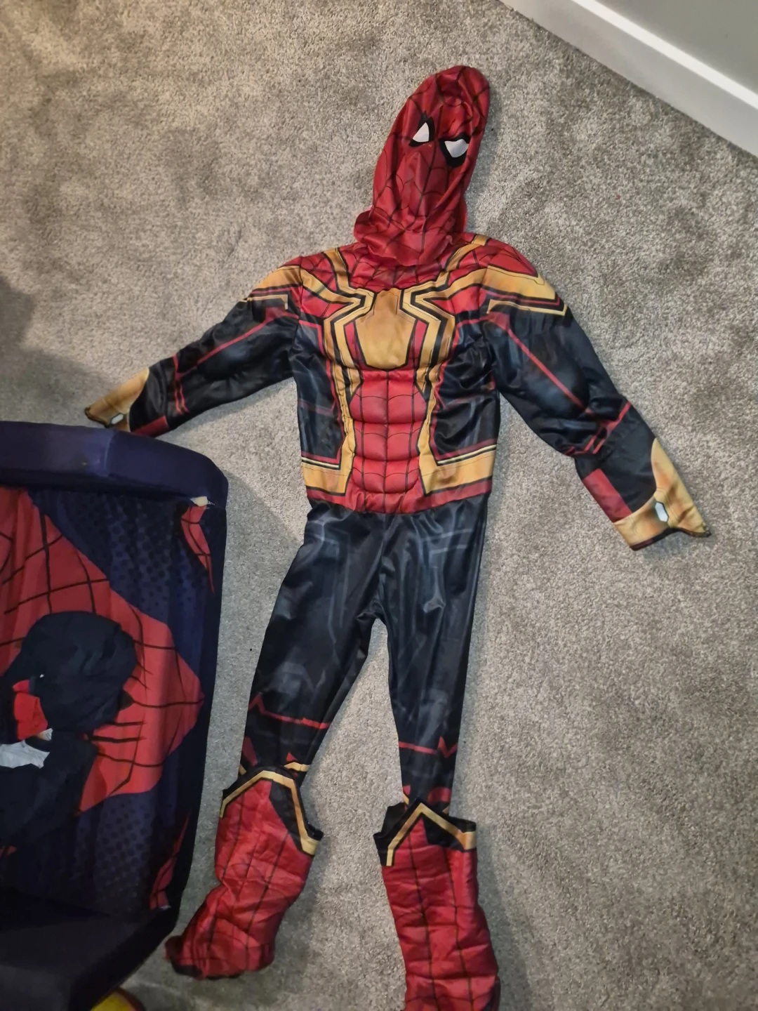 Spider-Man Iron Spider Costume - photo 2
