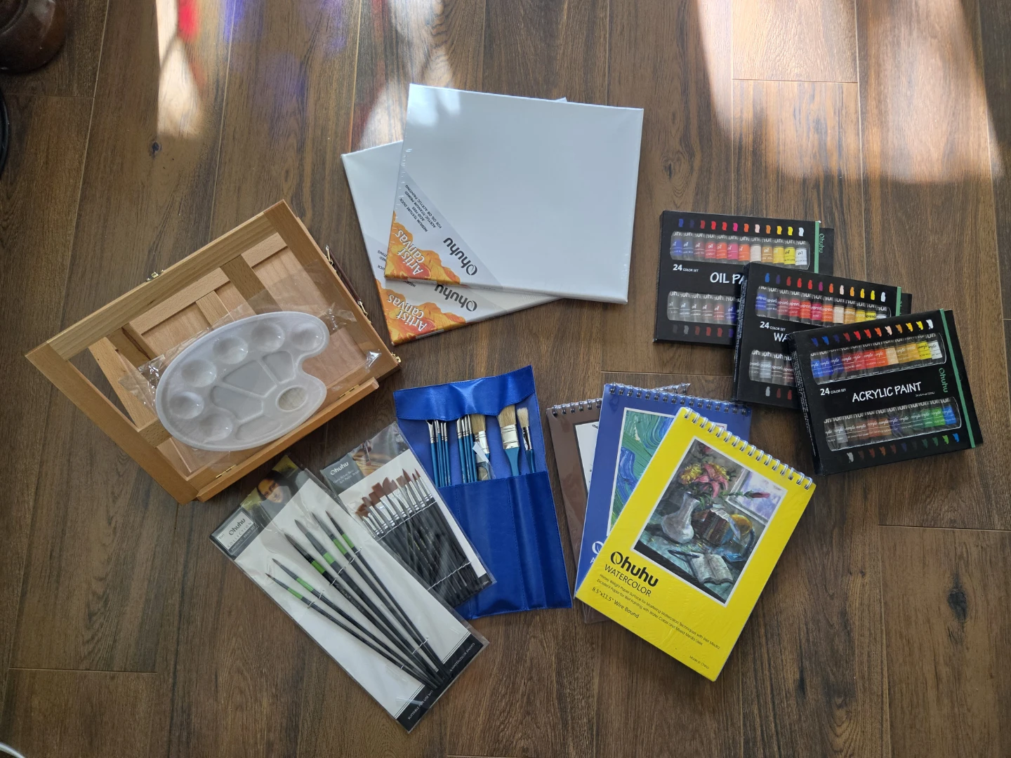 Complete Artist Painting and Drawing Set