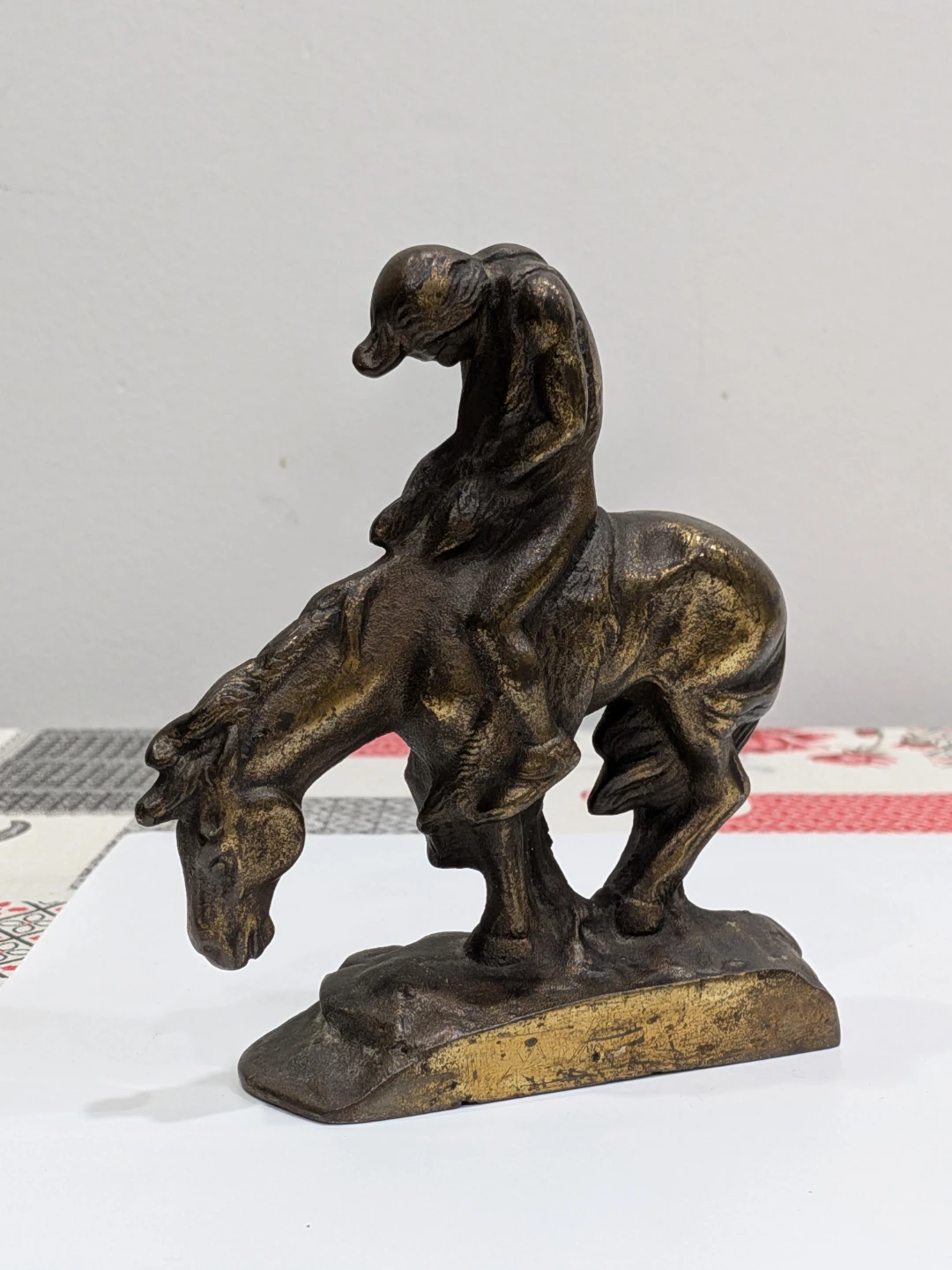 Antique Solid Metal "End of the Trail" bookends - photo 5