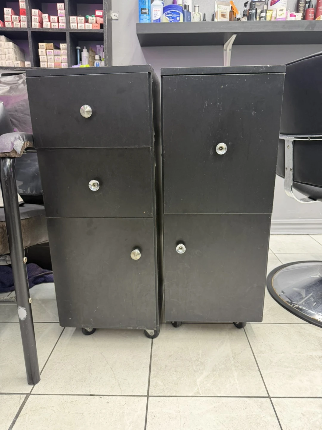 Two black salon rolling storage carts - photo 2