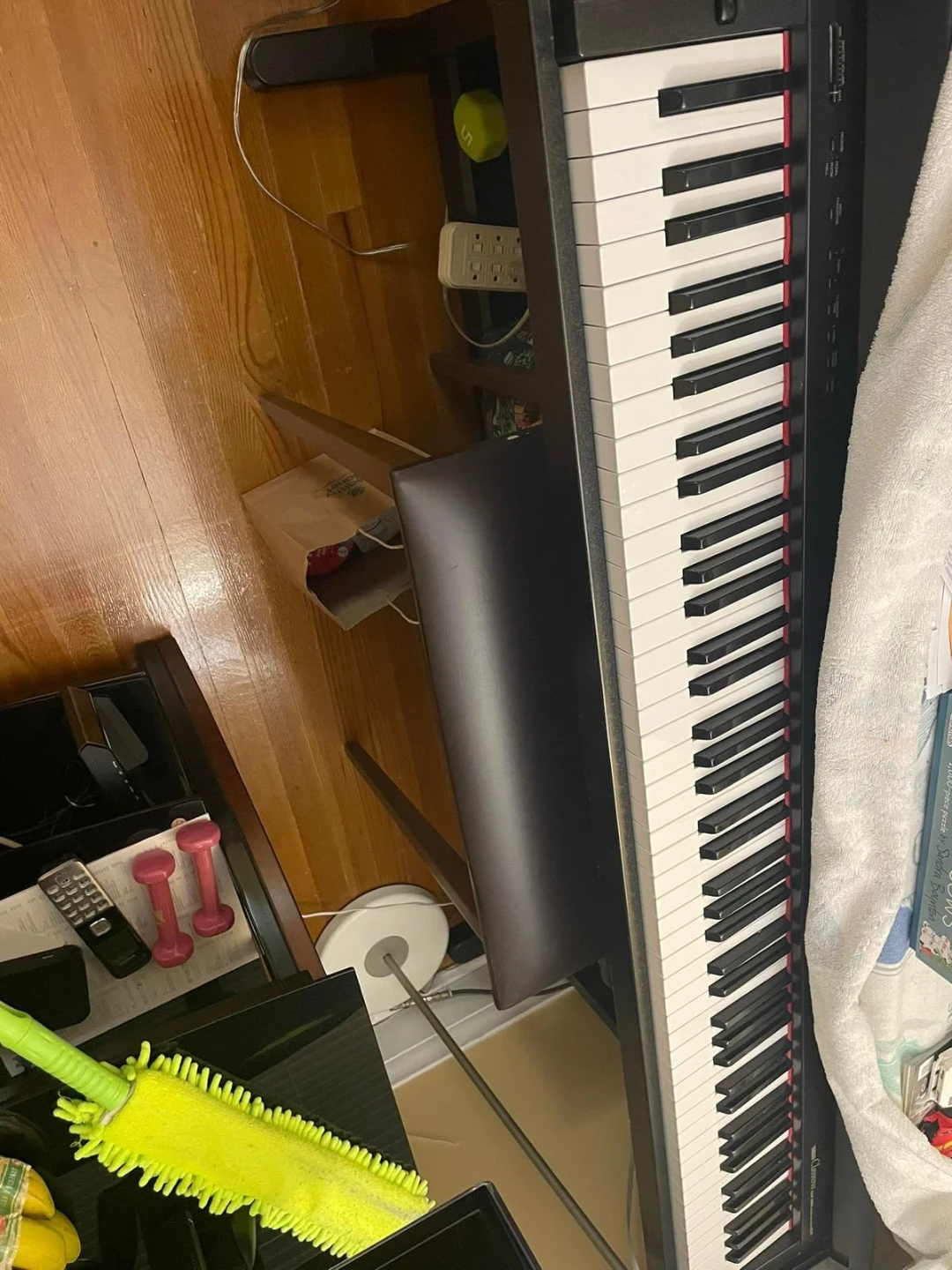 Yamaha Clavinova CLP-360 Digital Piano - photo 2