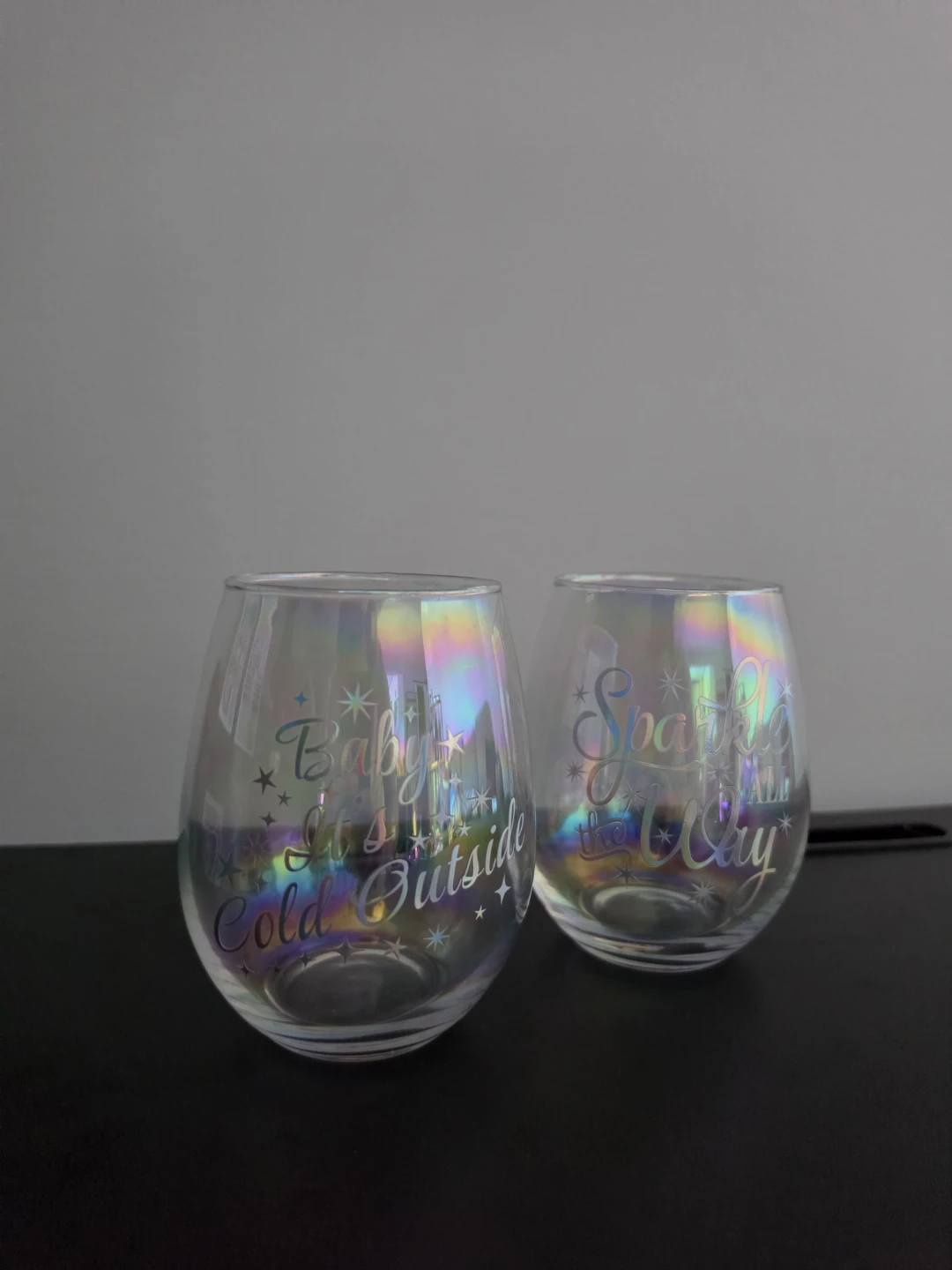 Set of 2 Iridescent Stemless Wine Glasses