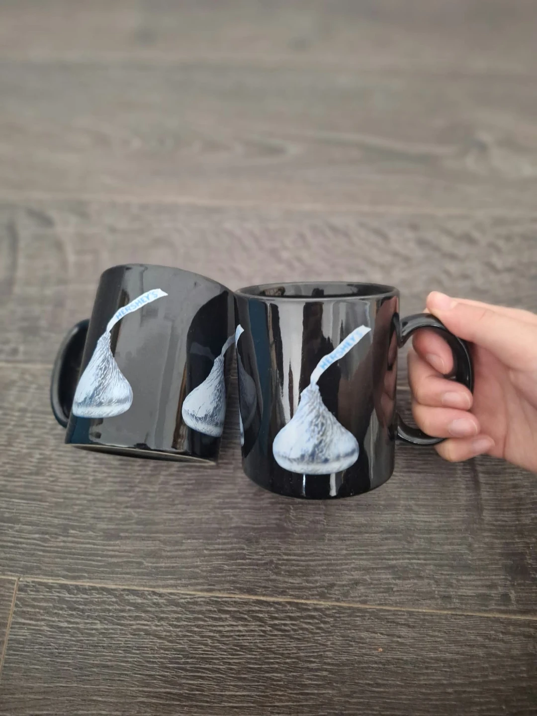 SELLING BOTH: Brand new cups