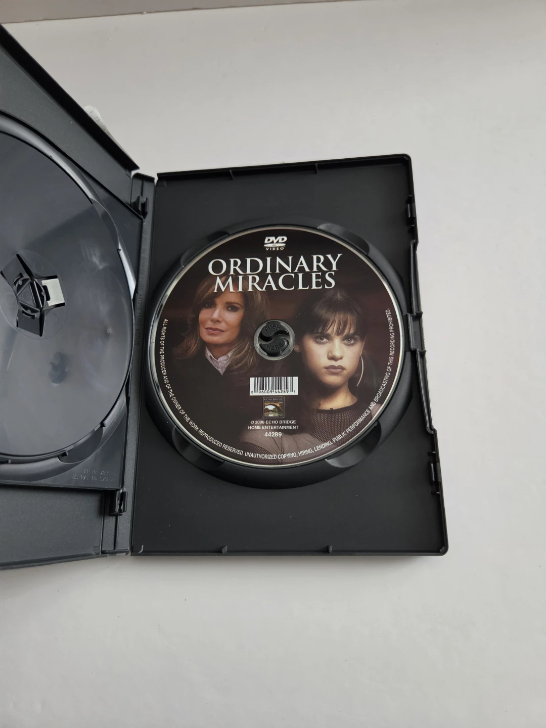 Ordinary Miracles DVD with Bonus Sacred Classics CD - photo 3