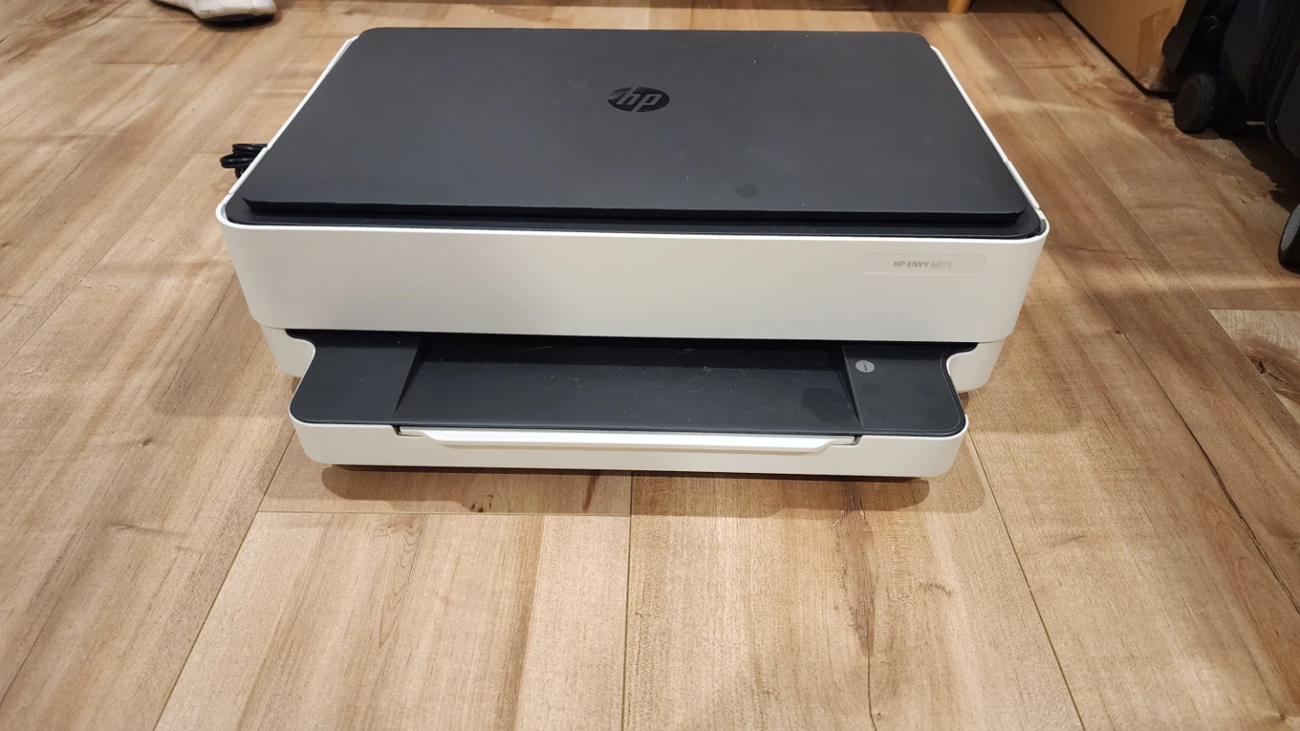*Free* *Parts* HP Envy 6075 All-in-One Printer