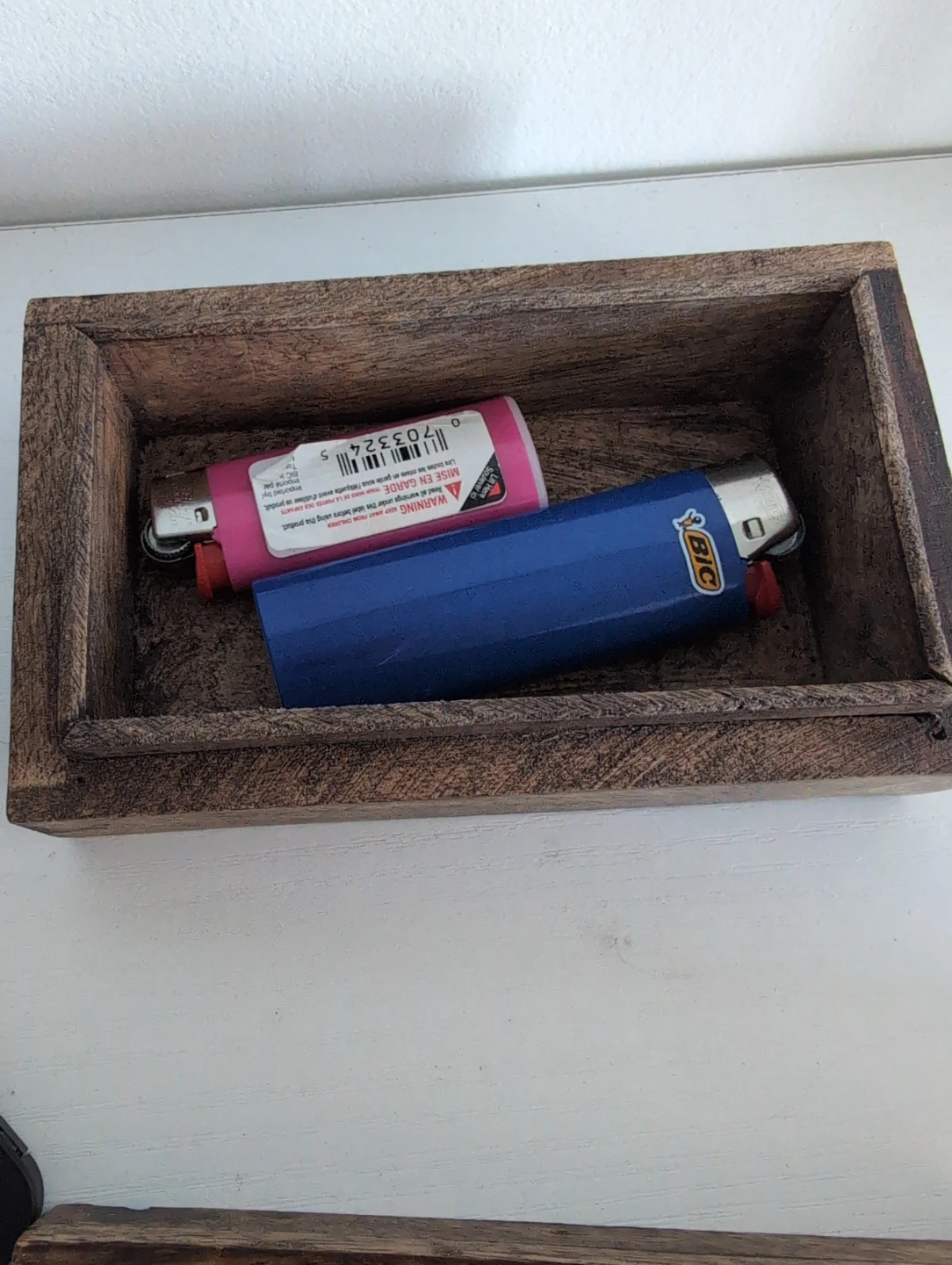 Small Carved Wooden Box - photo 3