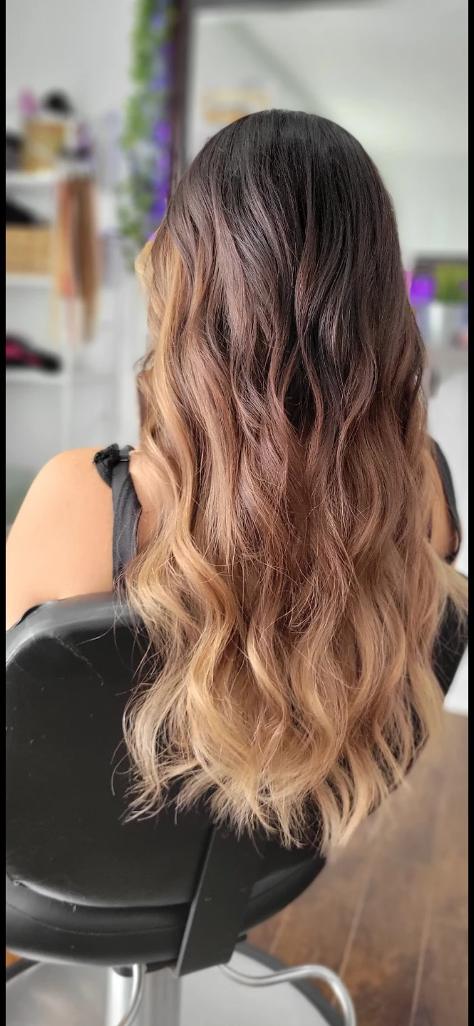 Premium hair extensions  & installs - photo 2