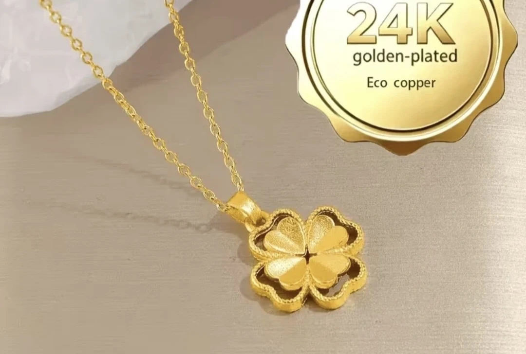 Xinke 24K Gold-Plated Clover Necklace 🏈