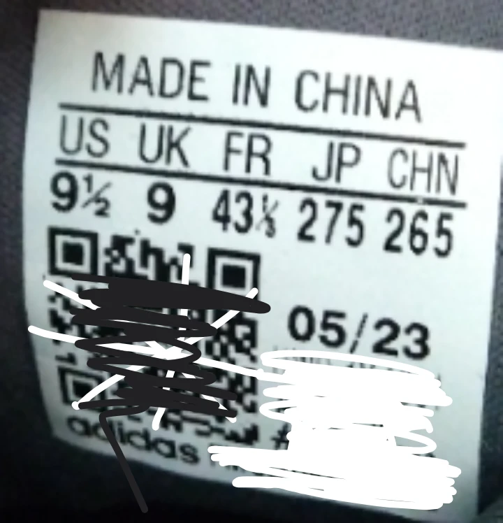 Adidas Running Shoes - Made from recycled materials- US 9.5 - photo 2