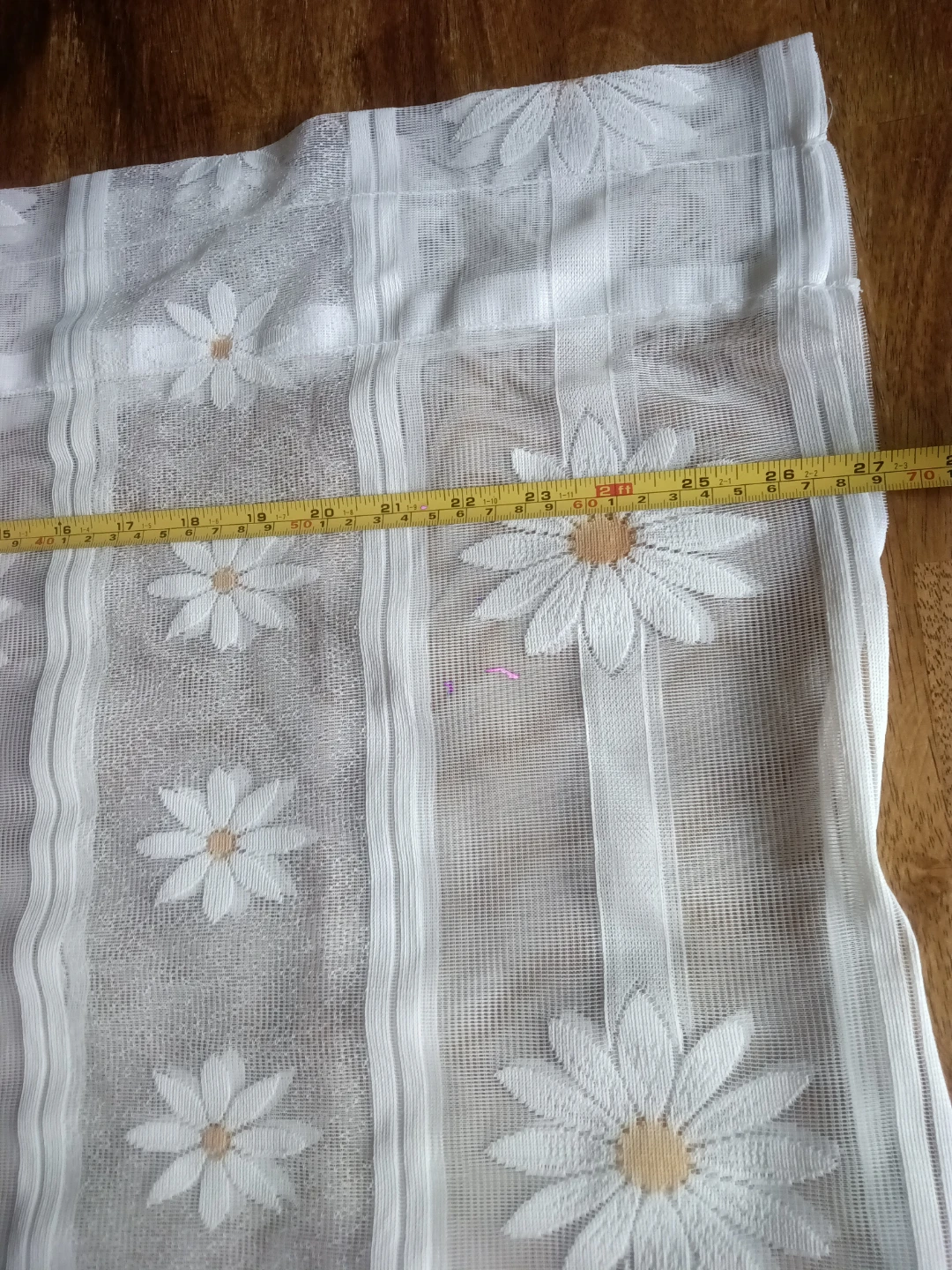🏈White floral net curtain