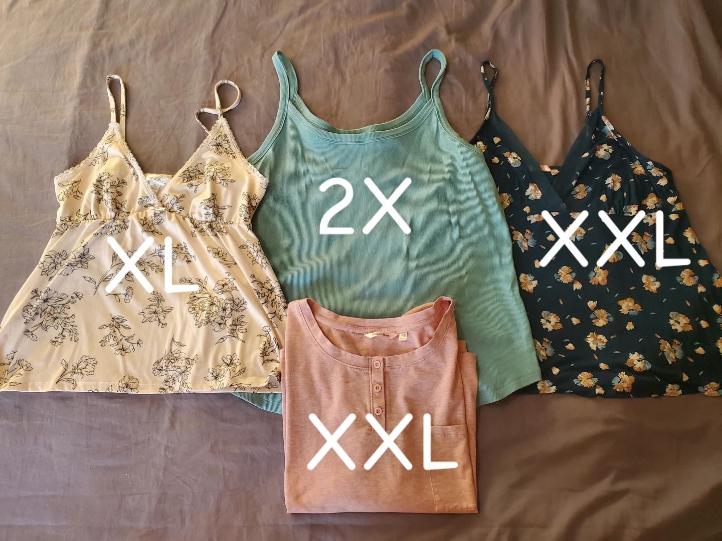 11-Piece Women's Sleepwear and Loungewear Bundle, Sizes XL-2X 🏈 - photo 3