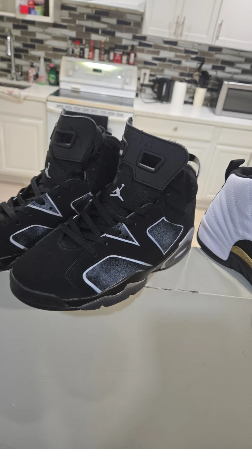 Jordan 6 Retro Black/Chrome Shoes