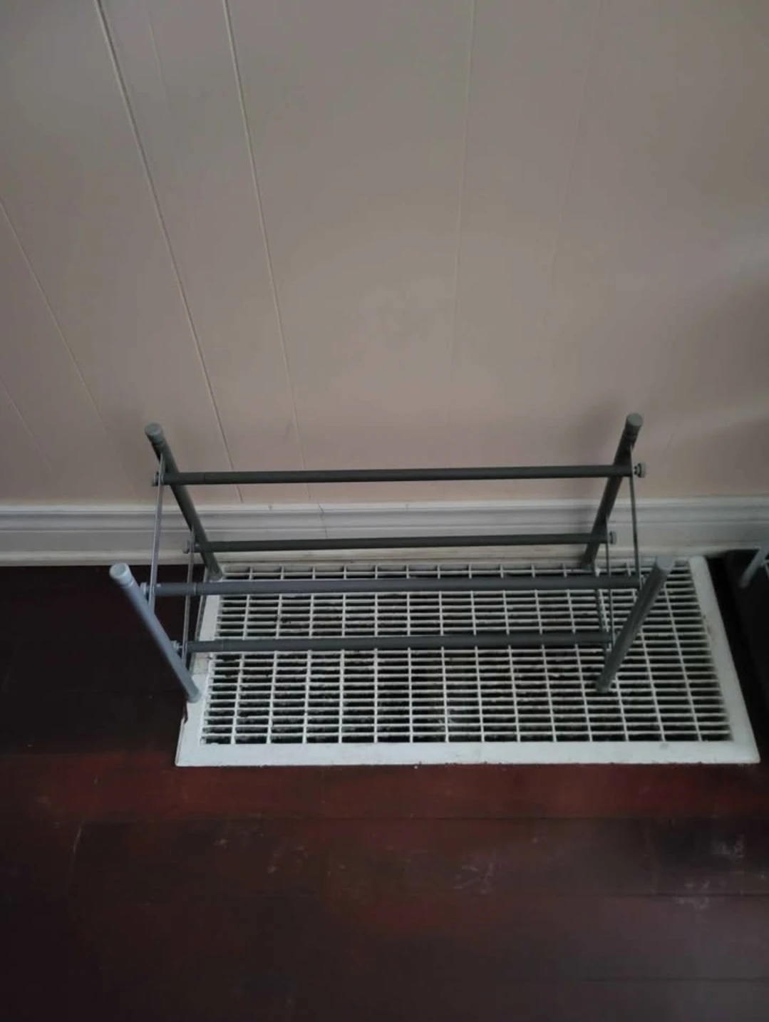 $10 each shoe rack - photo 3