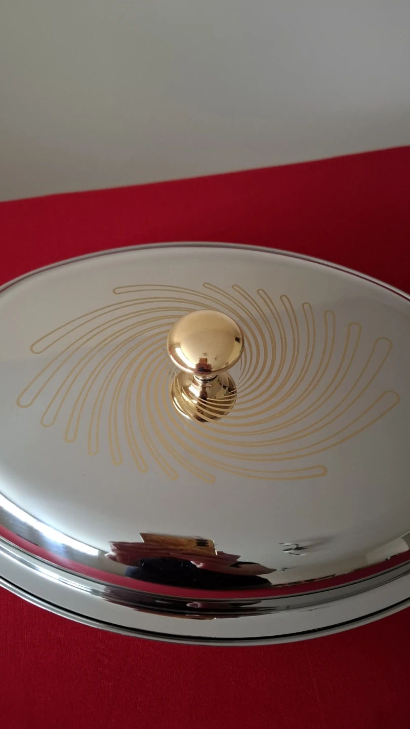 Oval Stainless Steel Serving Platter with Lid - photo 4