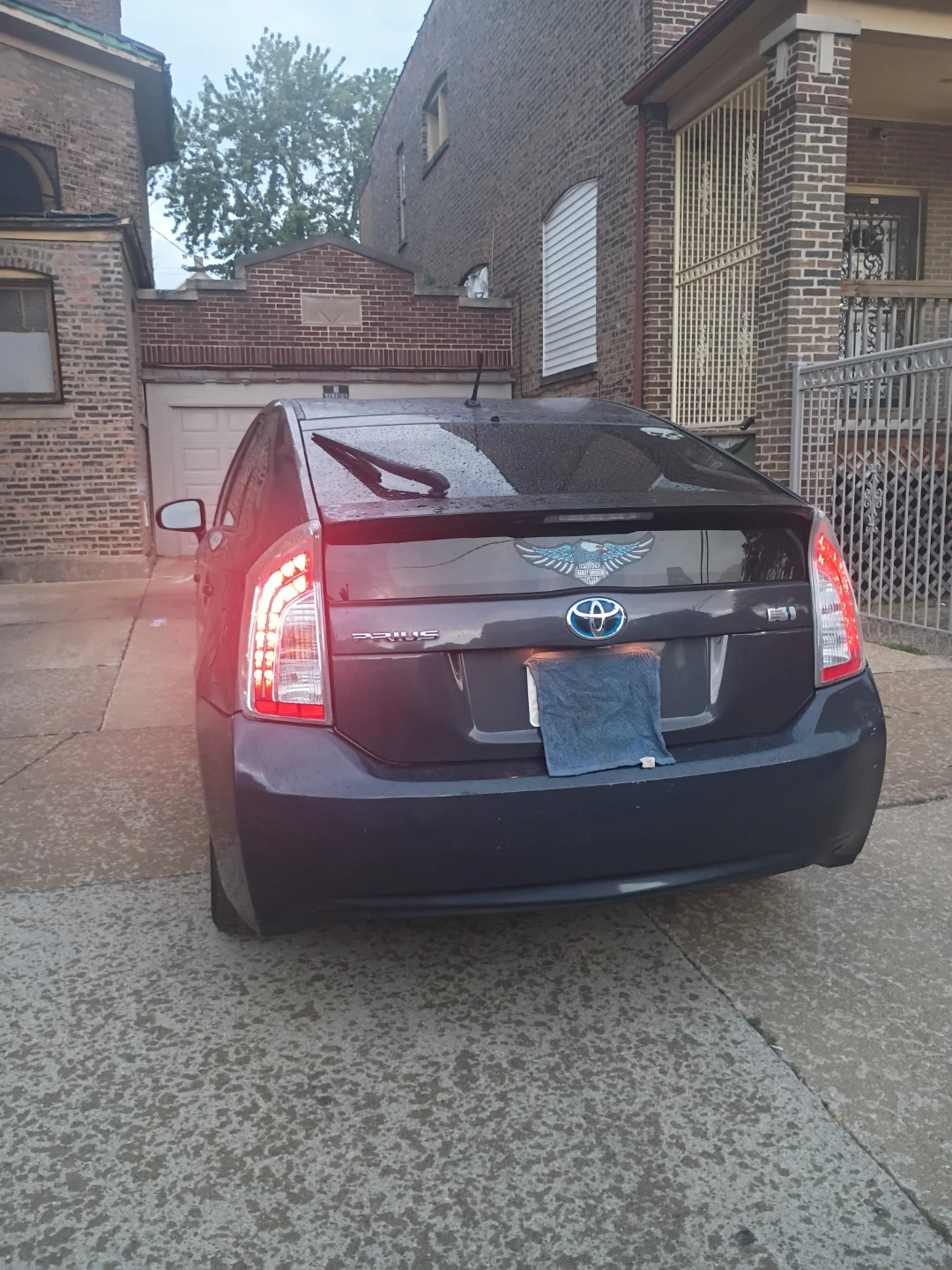 2012 Toyota Prius Hybrid - photo 3
