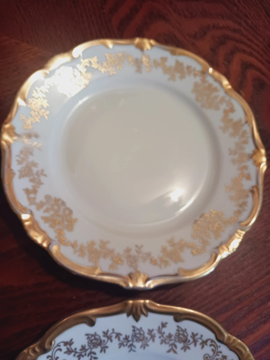 Set of two 22K Gold Rim Weimar Porzellan Katharine Plates - photo 4