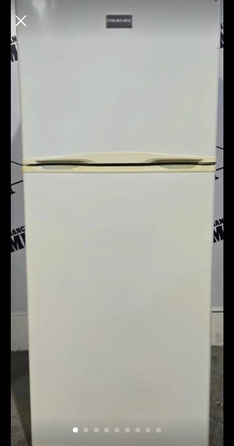White Top-Freezer Refrigerator - photo 4