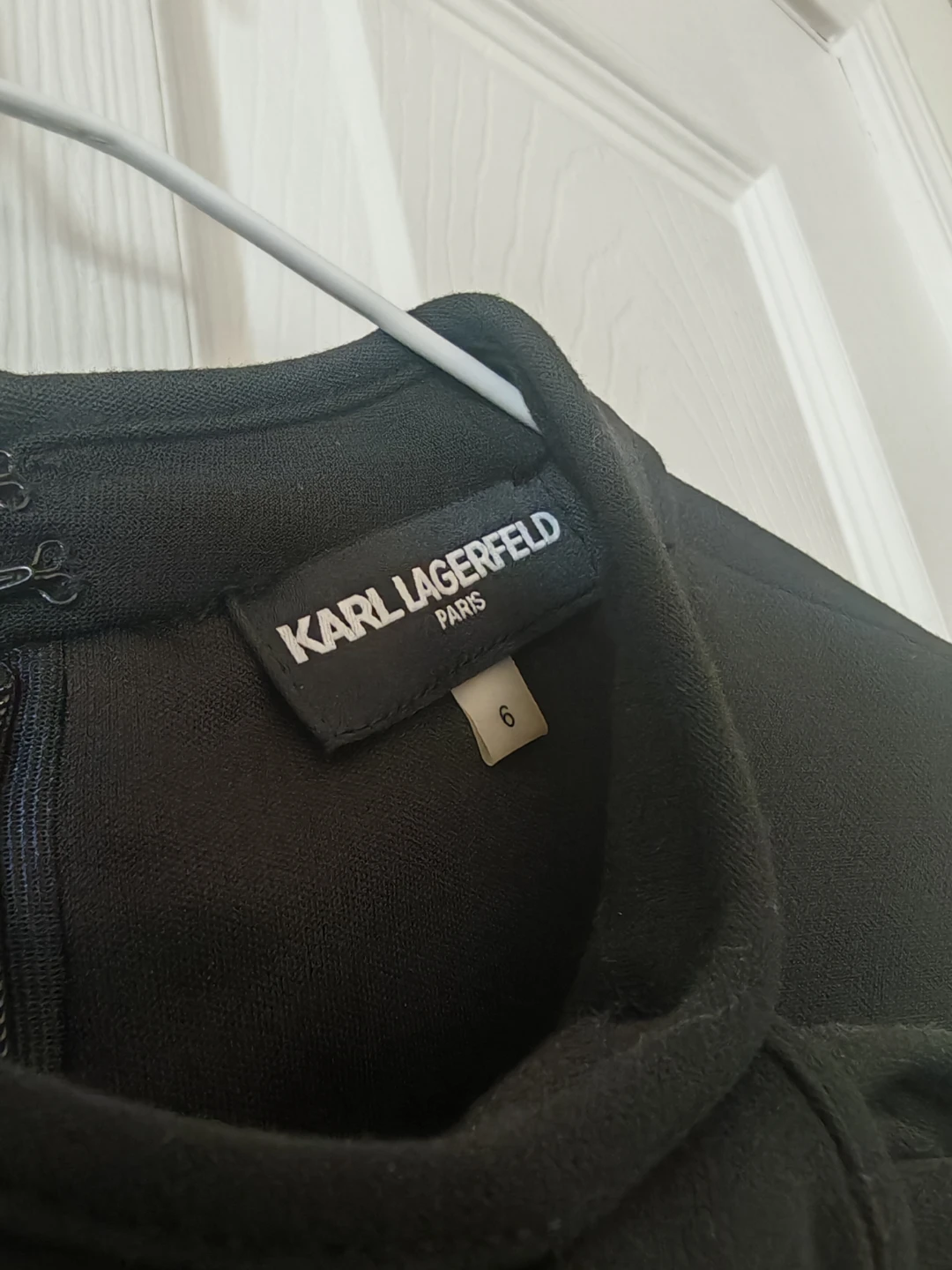 Karl Lagerfeld Paris Black Sleeveless Dress - photo 2