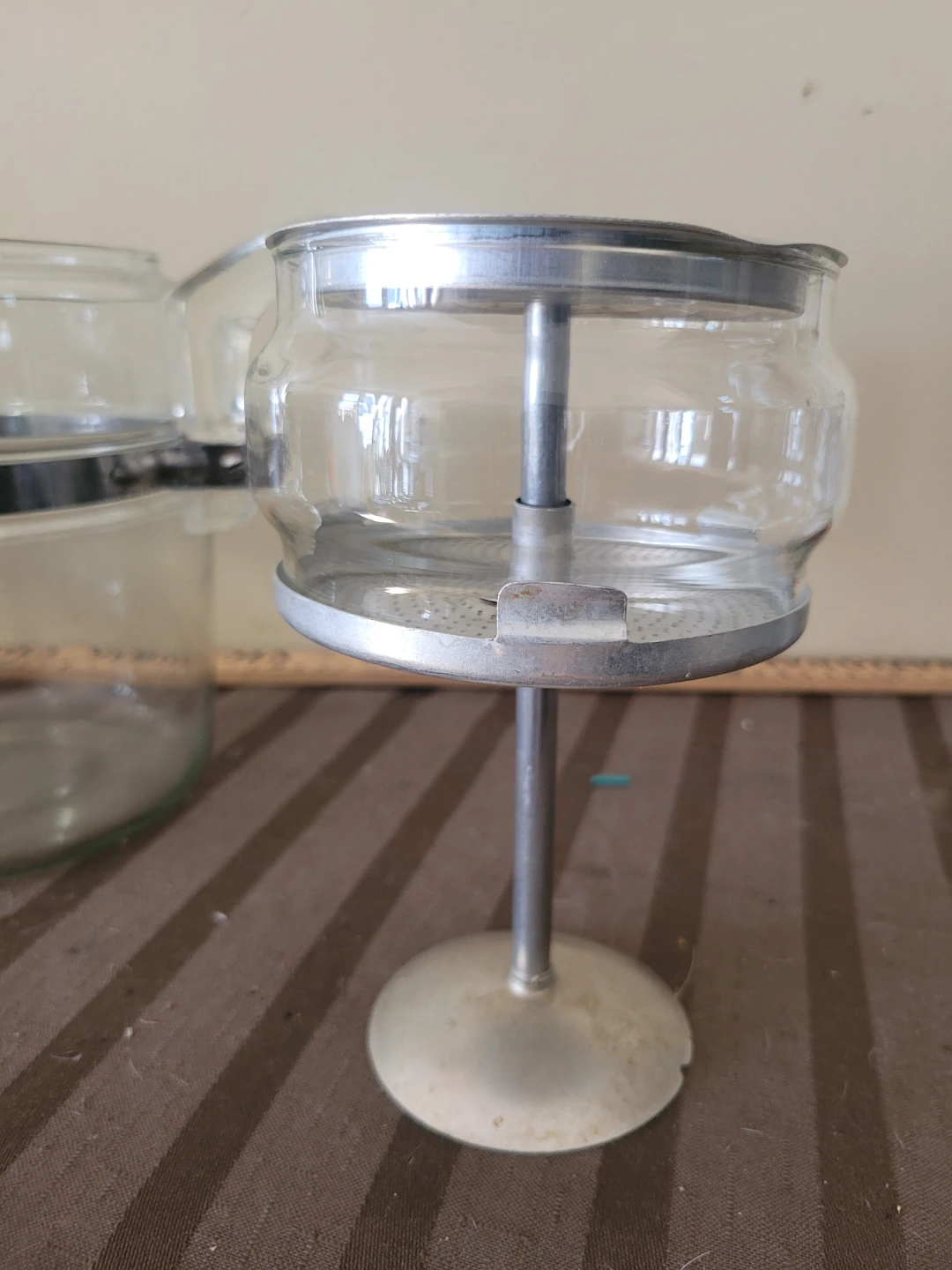 Vintage Pyrex Glass 9 cup Coffee Maker + Teapot - photo 3