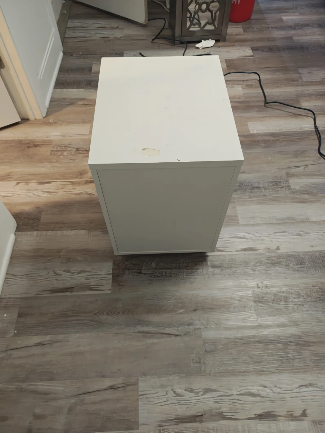 White 2-Drawer Rolling Cabinet - photo 4