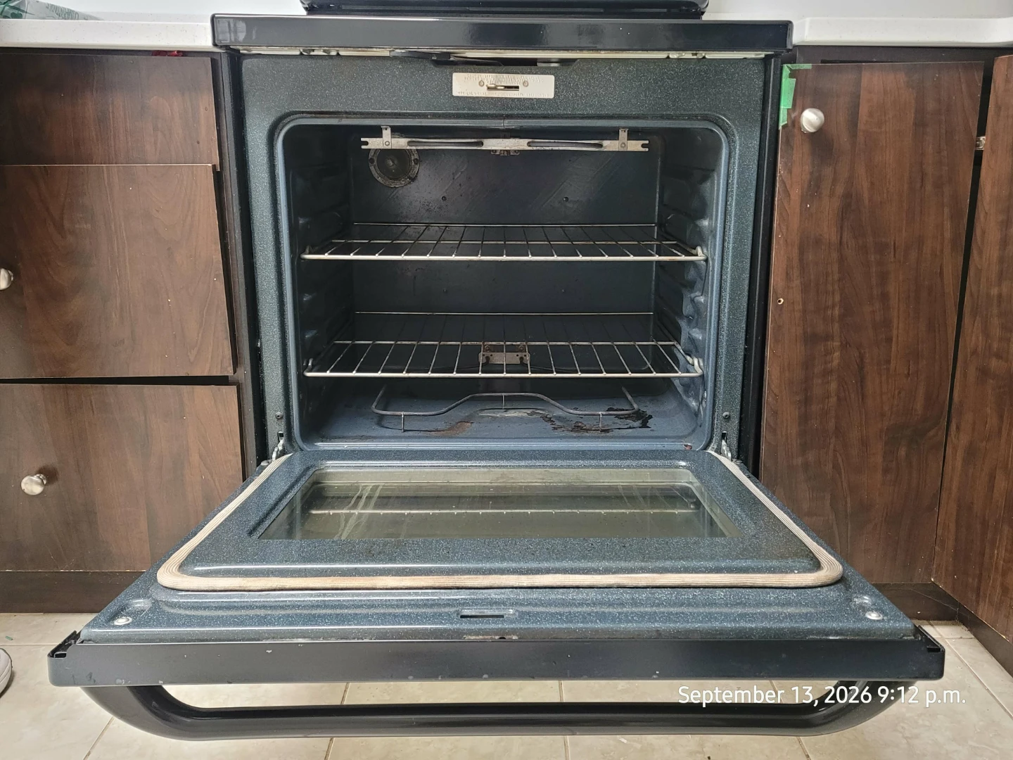Stove and Refrigerator - photo 2