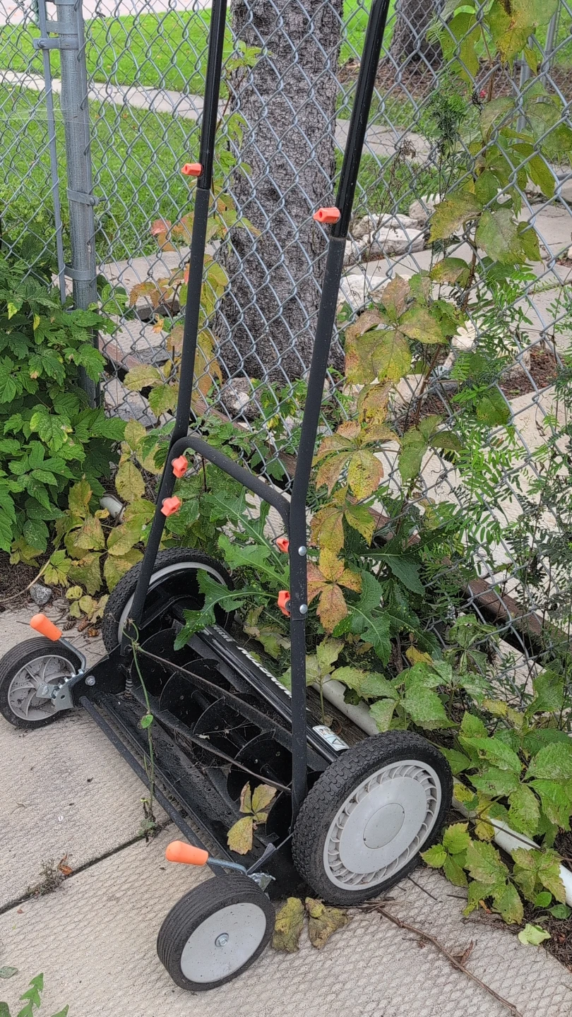 Push reel mower