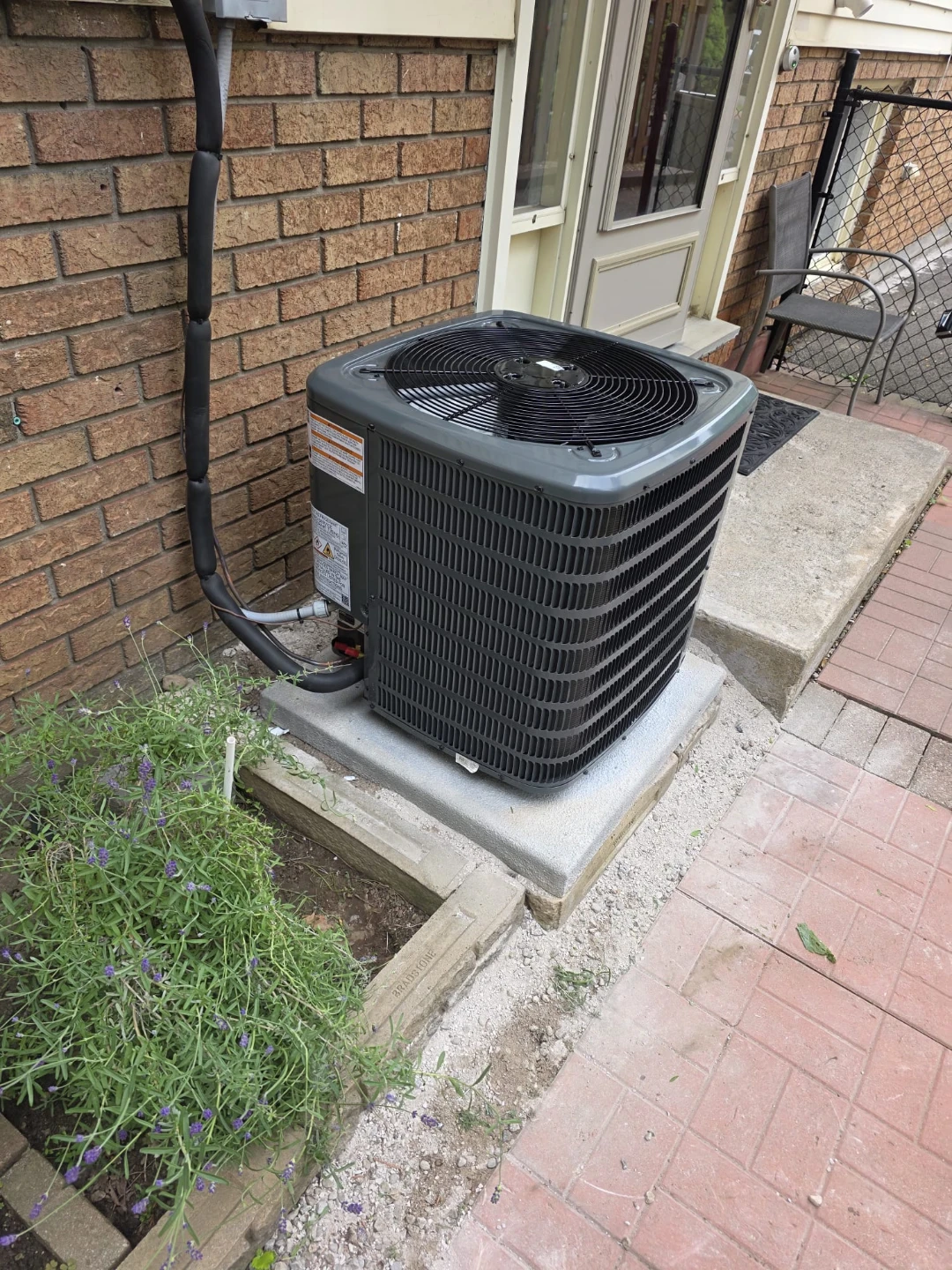 Air Conditioner - photo 2