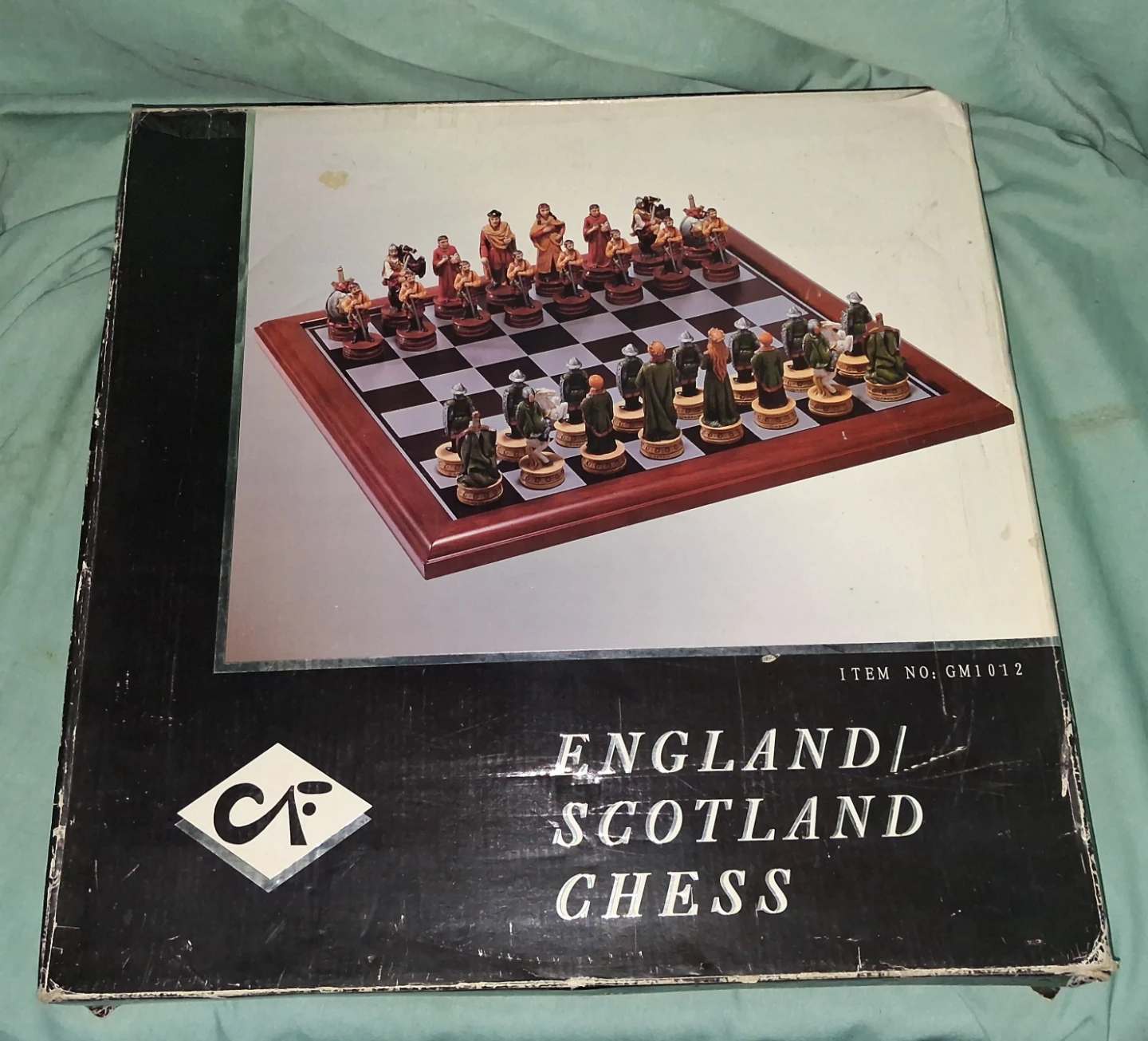 Vintage CF England/Scotland Reniseance Theme Chess Set