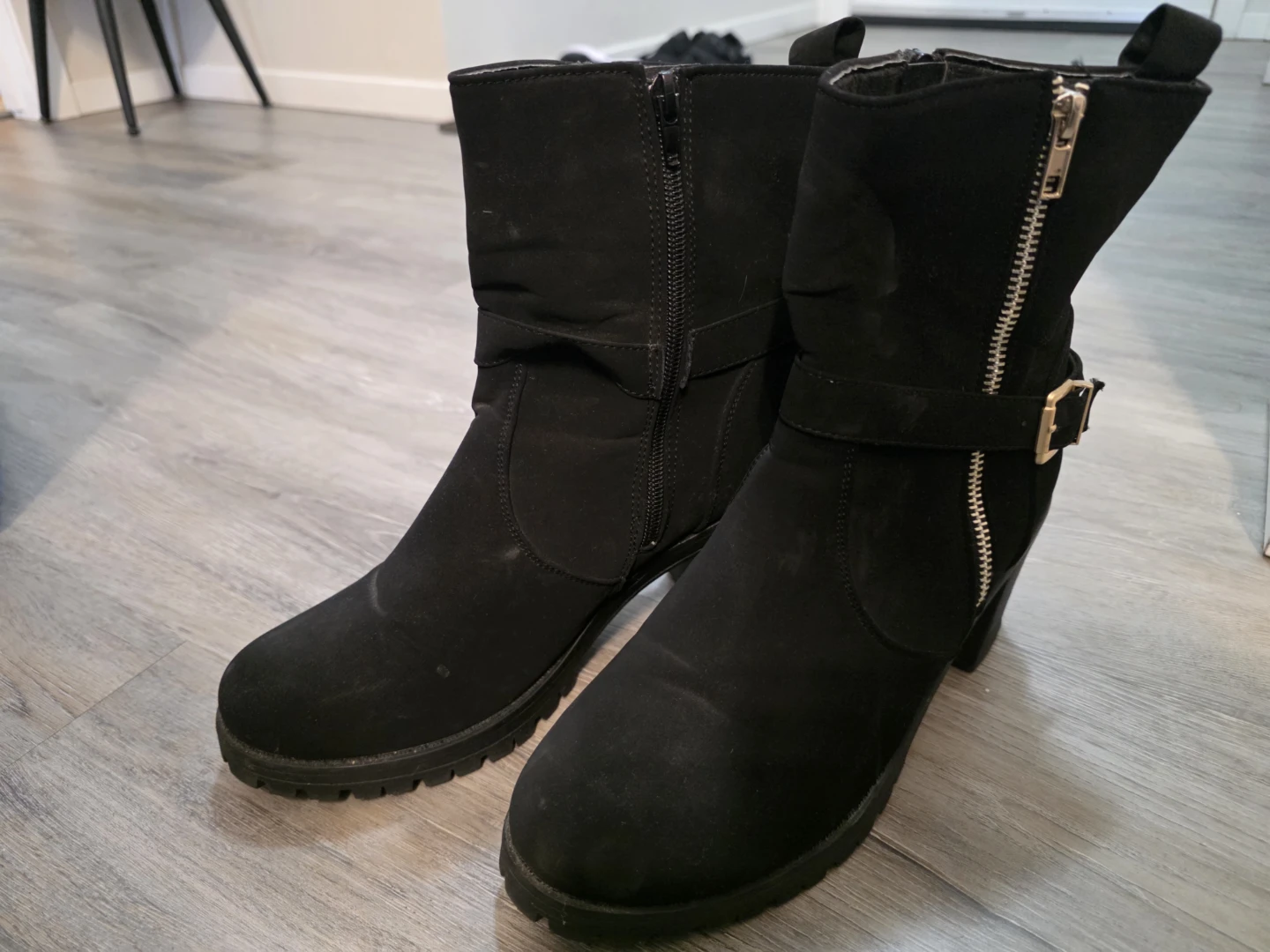 Black Heeled Ankle Boots Size 9