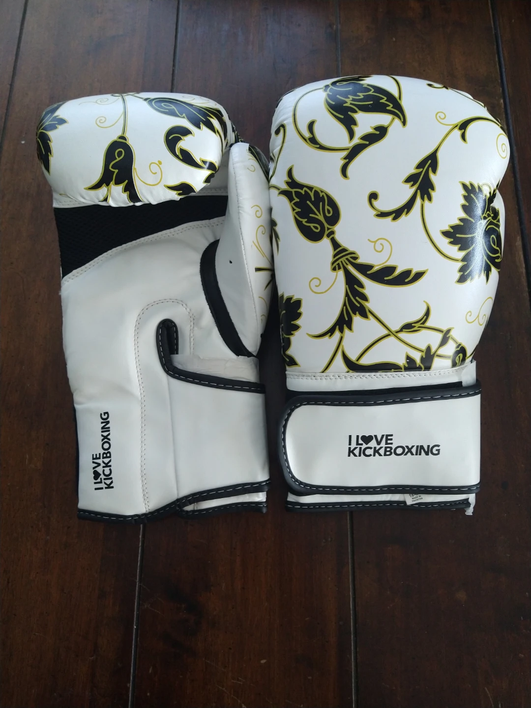 NEW ILKB 18oz or 20oz Ancient Roman Style Boxing Gloves - photo 2
