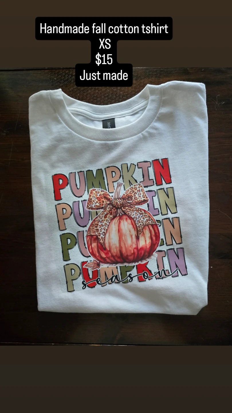 Handmade Fall Pumpkin Season T-Shirt XS
