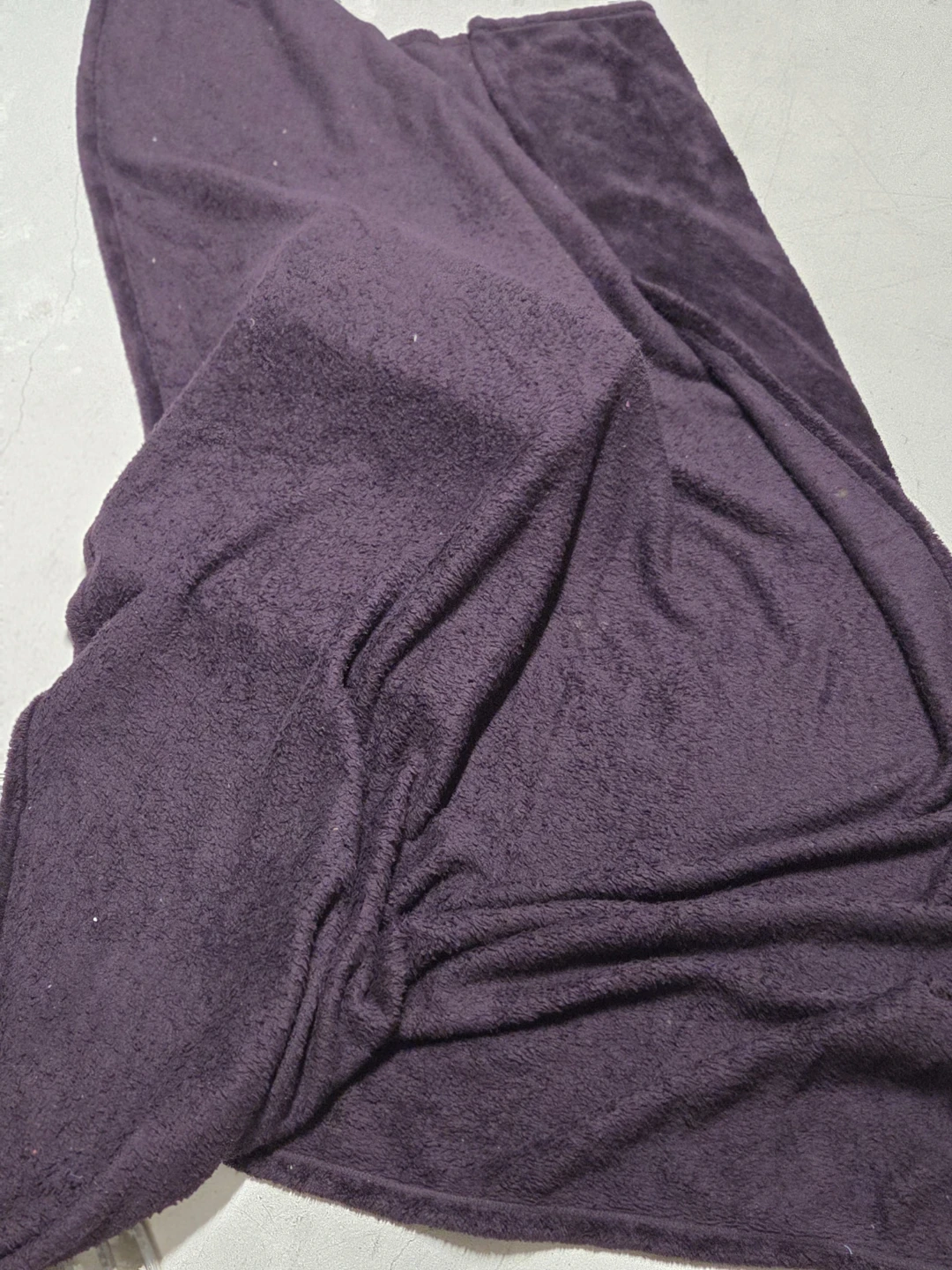 Plush Purple Fleece Throw Blanket - photo 3