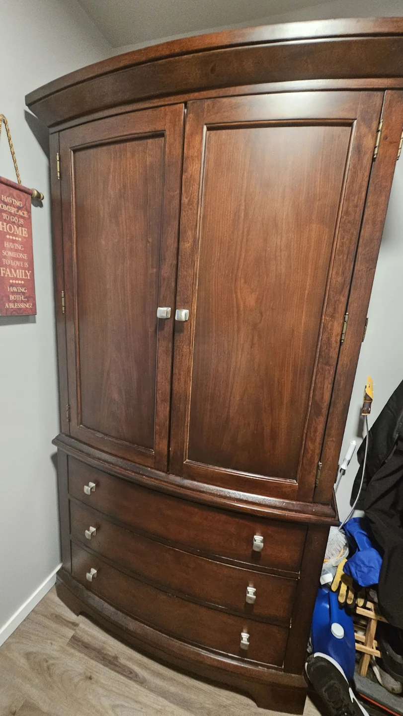 Wardrobe /media center .Solid wood - photo 3