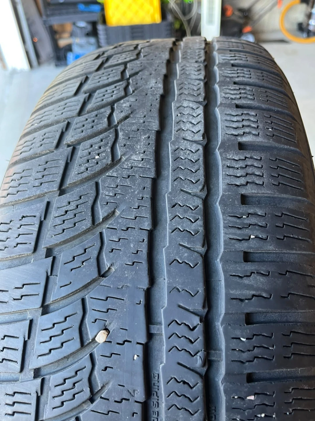 4 Nokian WR G4 SUV 235/60R18 - photo 5