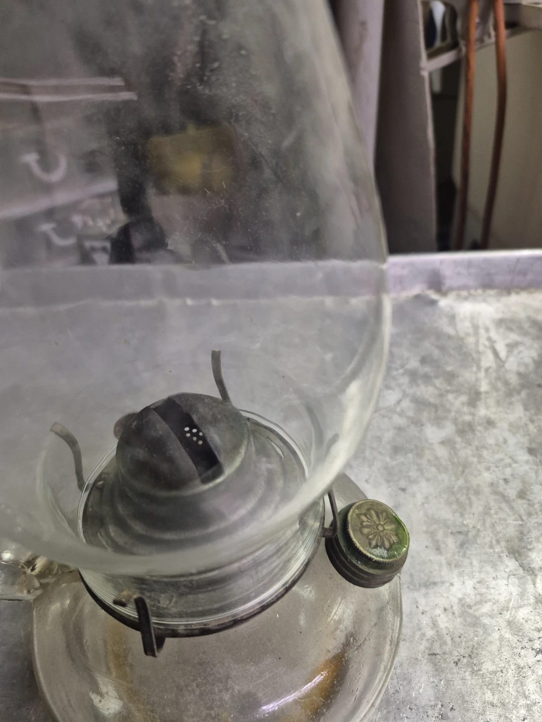 Vintage Clear Glass Oil Lamp - photo 2