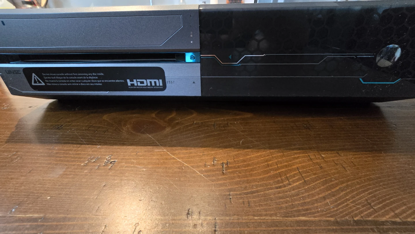 Microsoft Xbox One Halo Limited Edition Console - photo 2