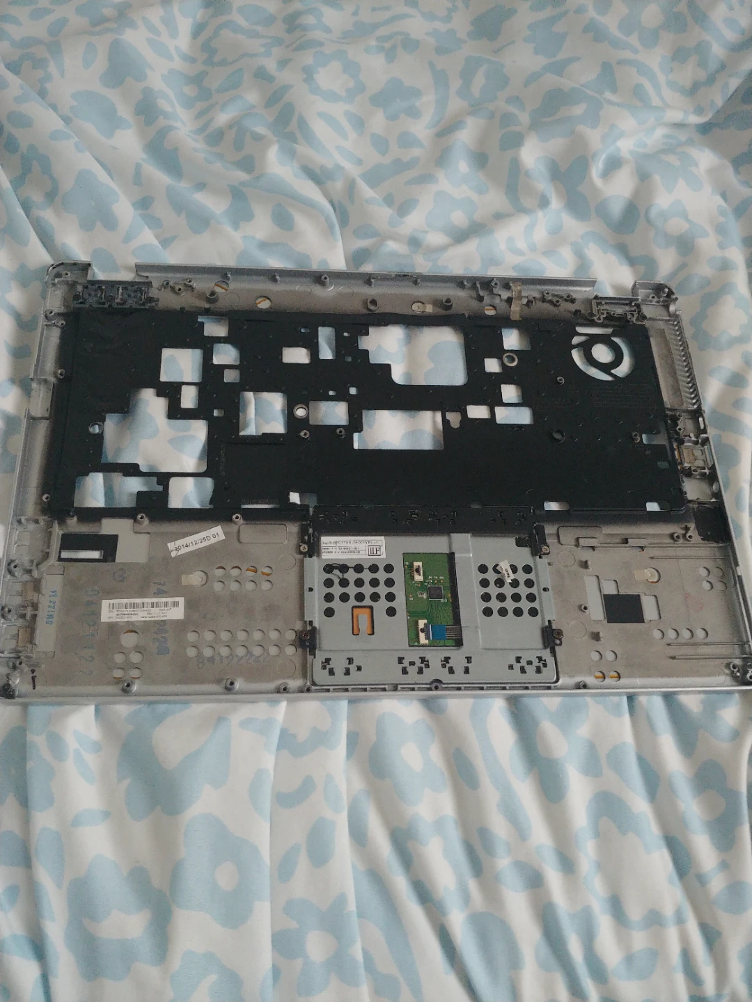 HP elitebook folio 9480m top cover - photo 2