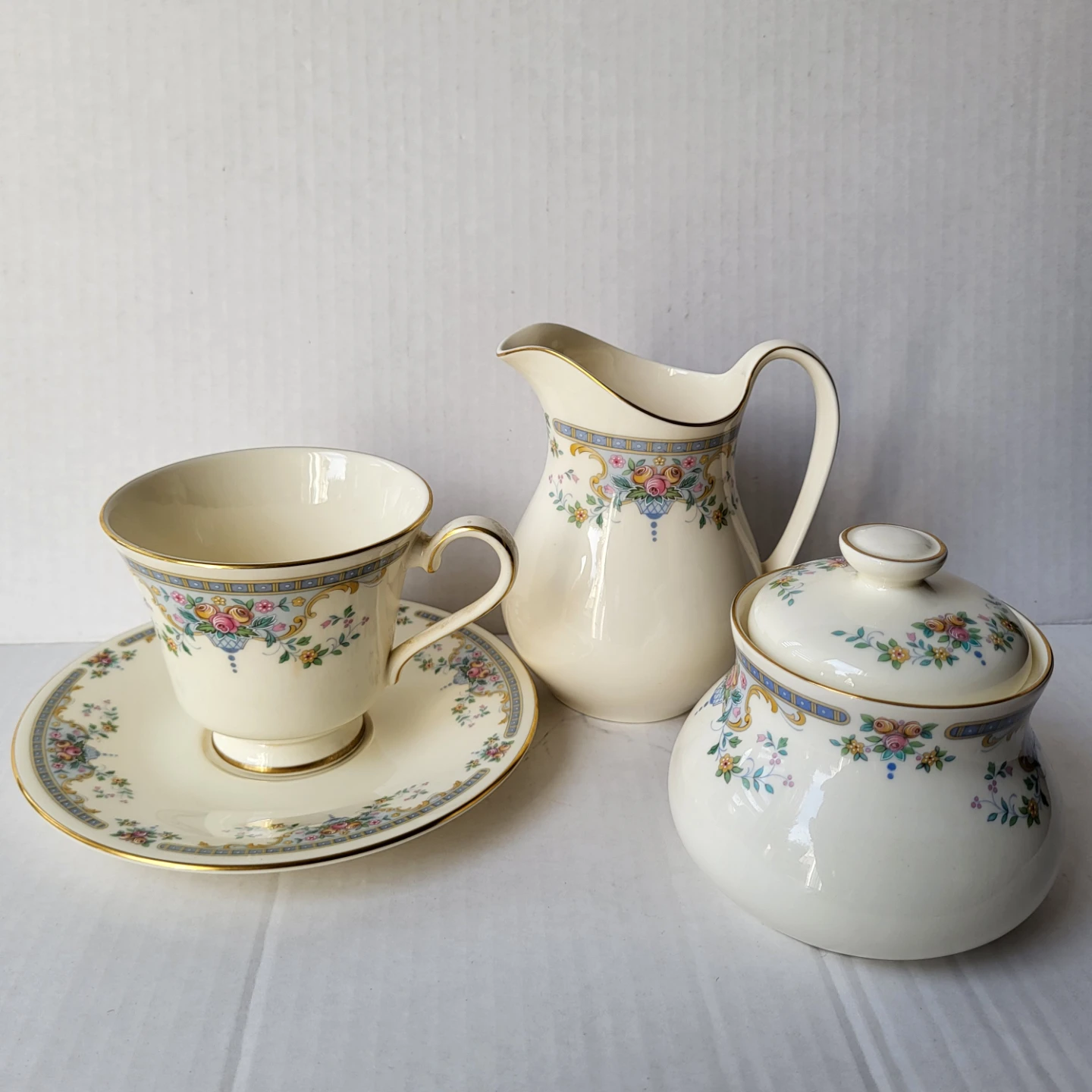 Royal Doulton Juliet Bone China Tea Set