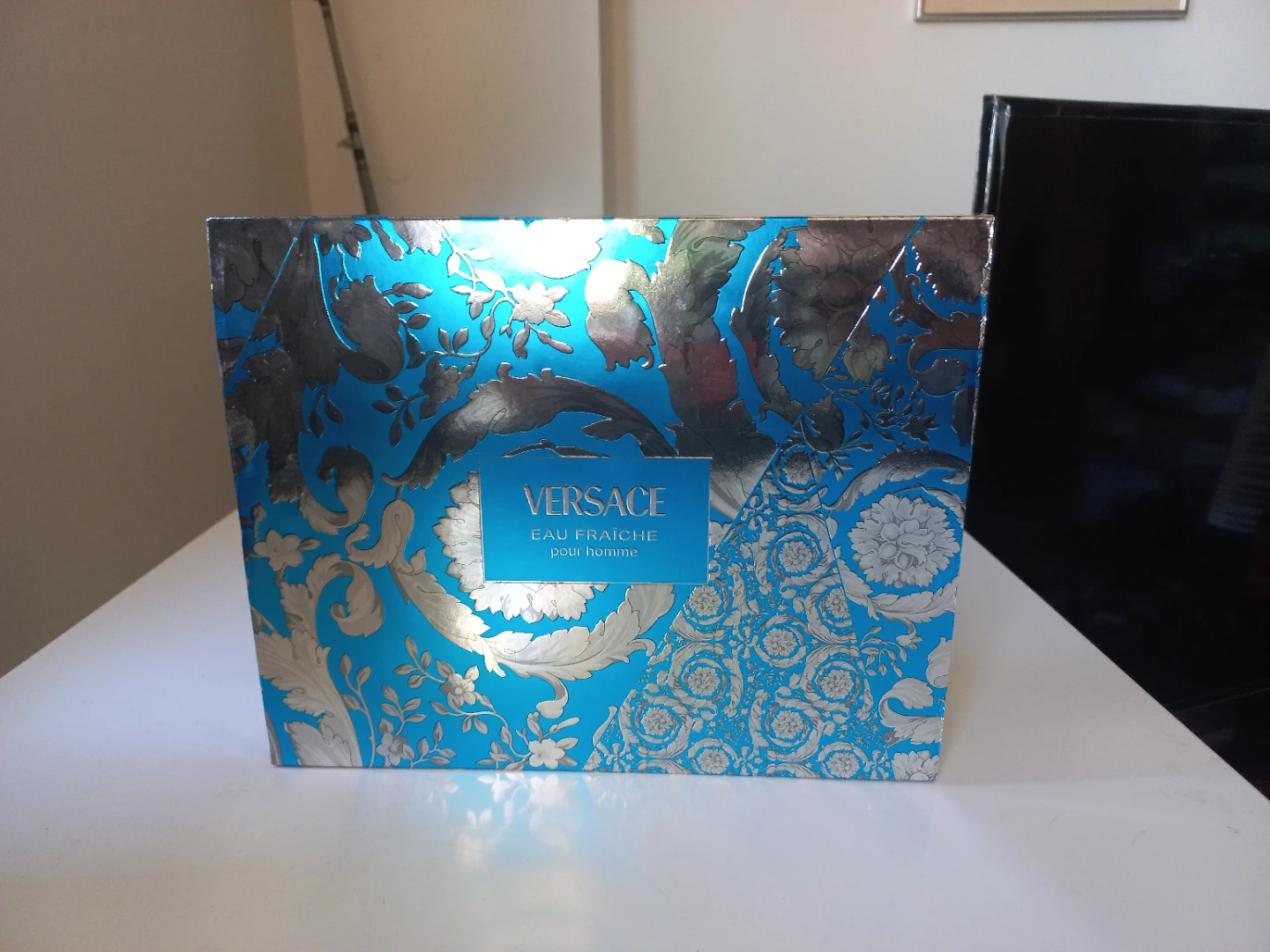 Versace Man Eau Fraiche Gift Set - photo 5
