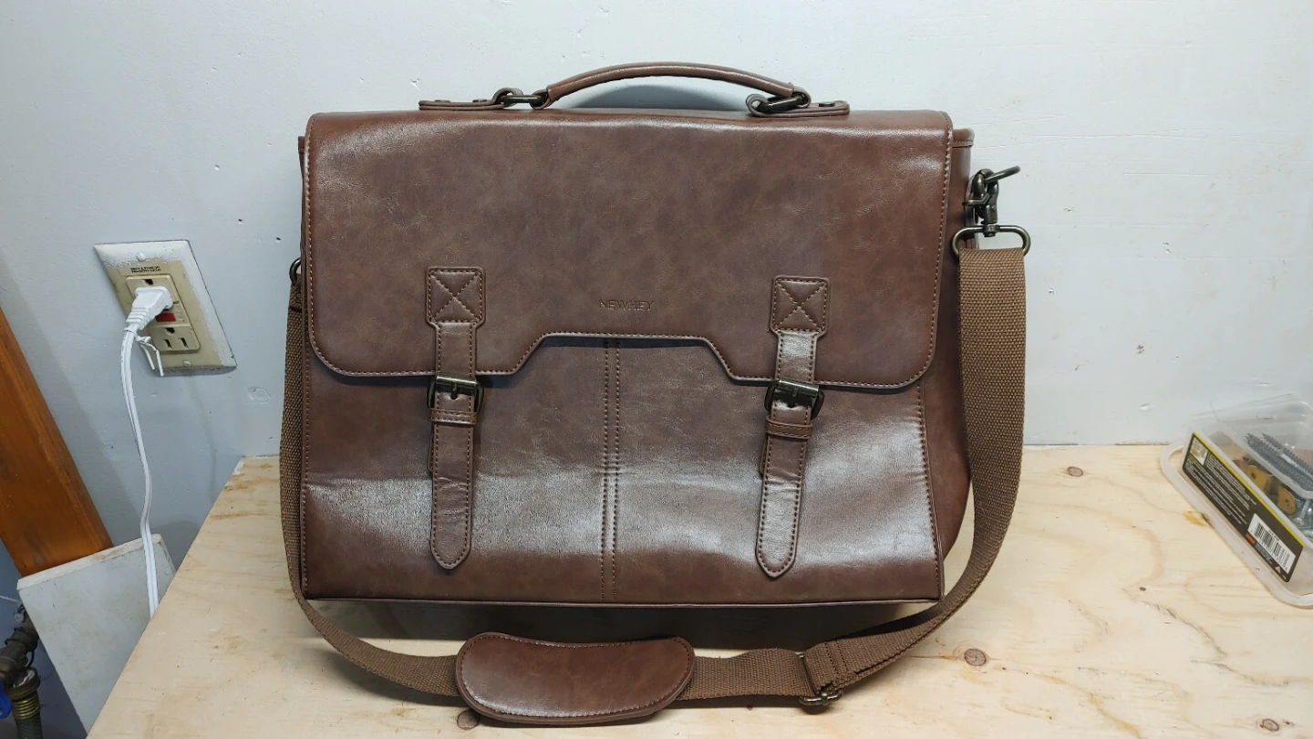 Newhey Brown Leather Messenger Bag