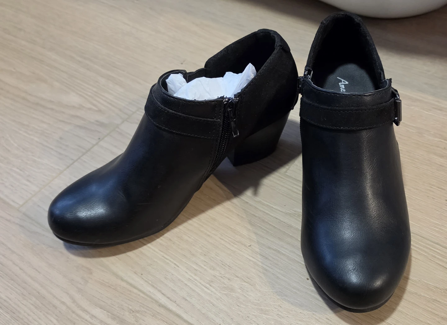 American Eagle Black Ankle Boots Size 5.5W - photo 3