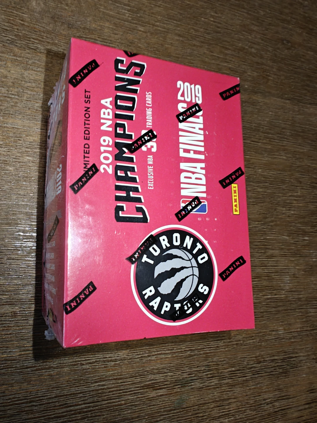 Panini Toronto Raptors 2019 NBA Champions Team Set - photo 5